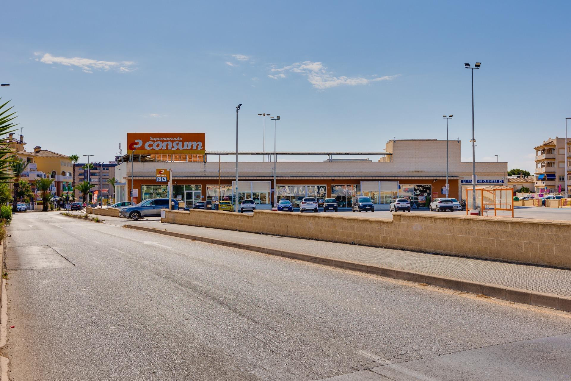 Herverkoop - Herenhuis -
Orihuela Costa - La Zenia