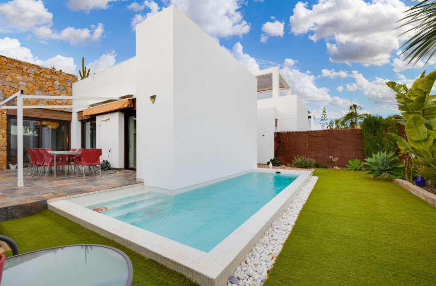 Herverkoop - Herenhuis -
Orihuela Costa - Lomas de Cabo Roig