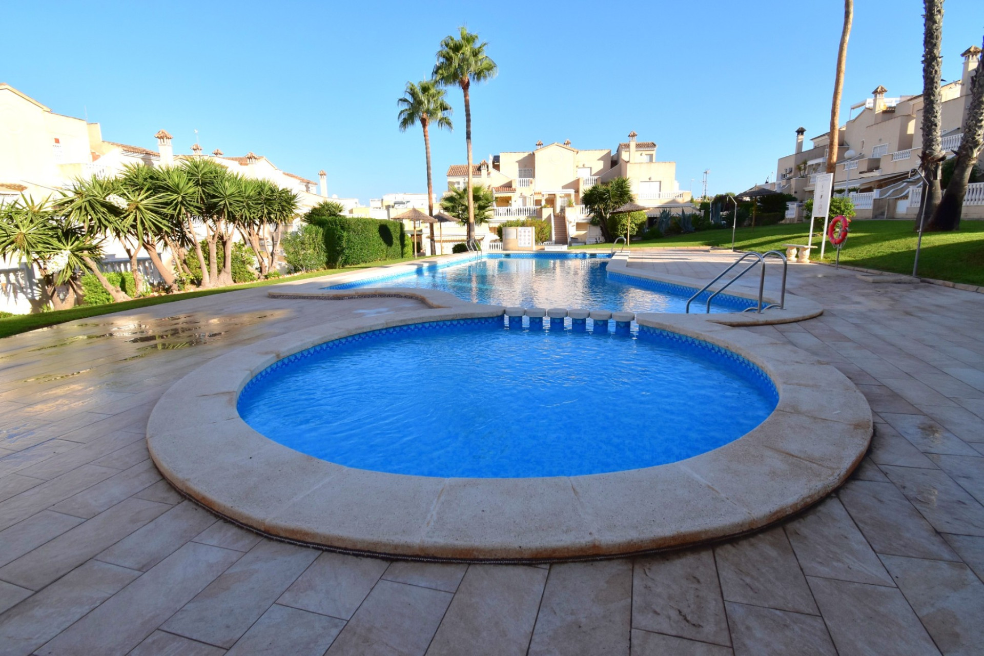 Herverkoop - Herenhuis -
Orihuela Costa - Los Altos