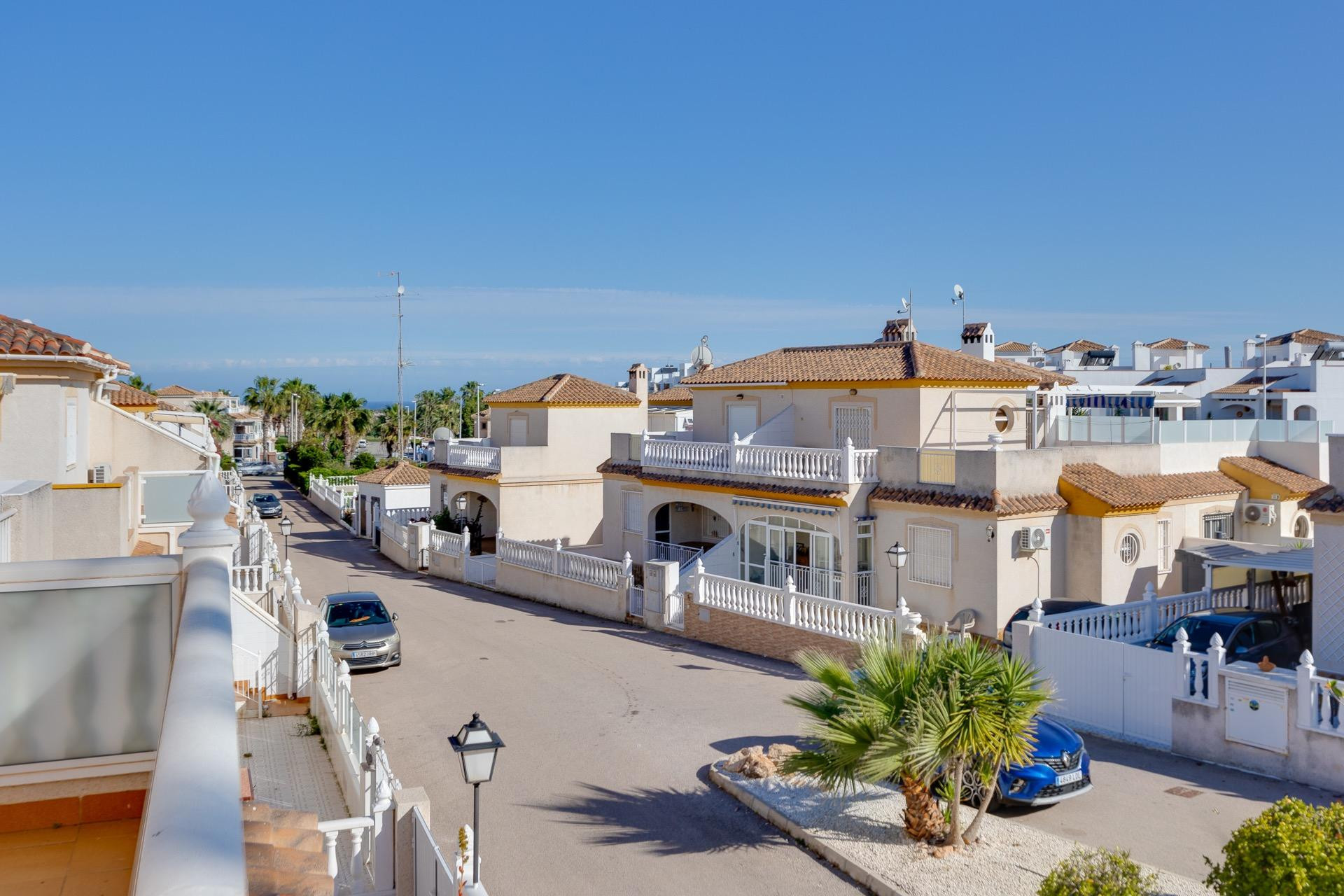 Herverkoop - Herenhuis -
Orihuela Costa - Los Dolses