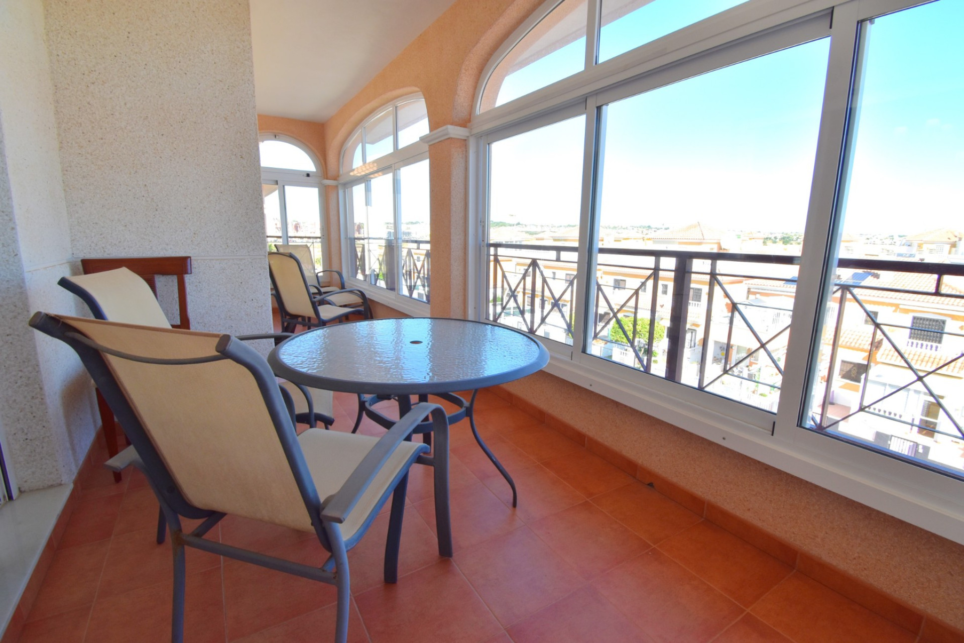 Herverkoop - Herenhuis -
Orihuela Costa - Playa Flamenca