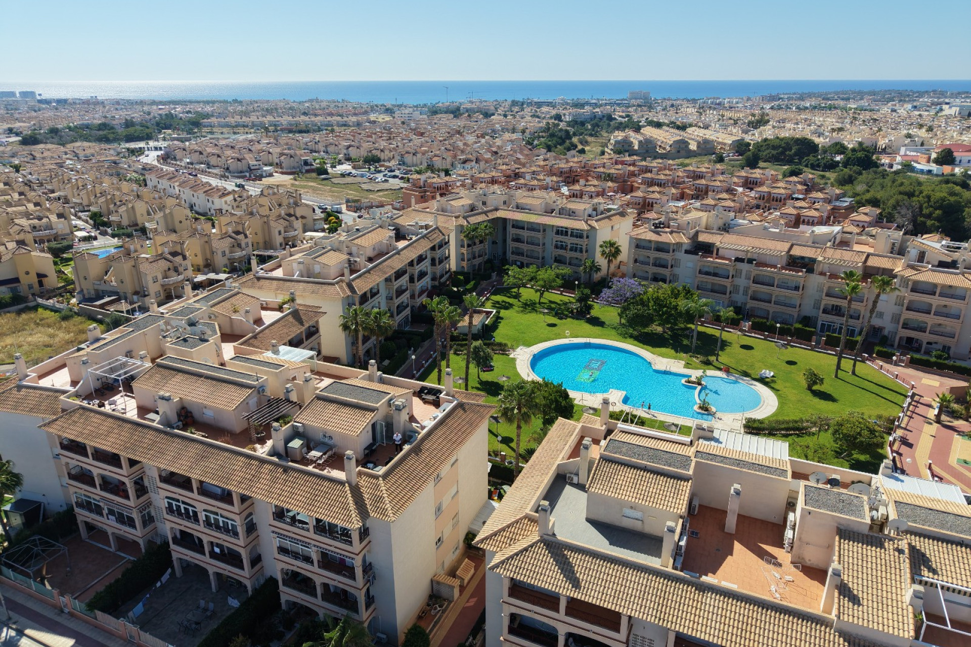 Herverkoop - Herenhuis -
Orihuela Costa - Playa Flamenca