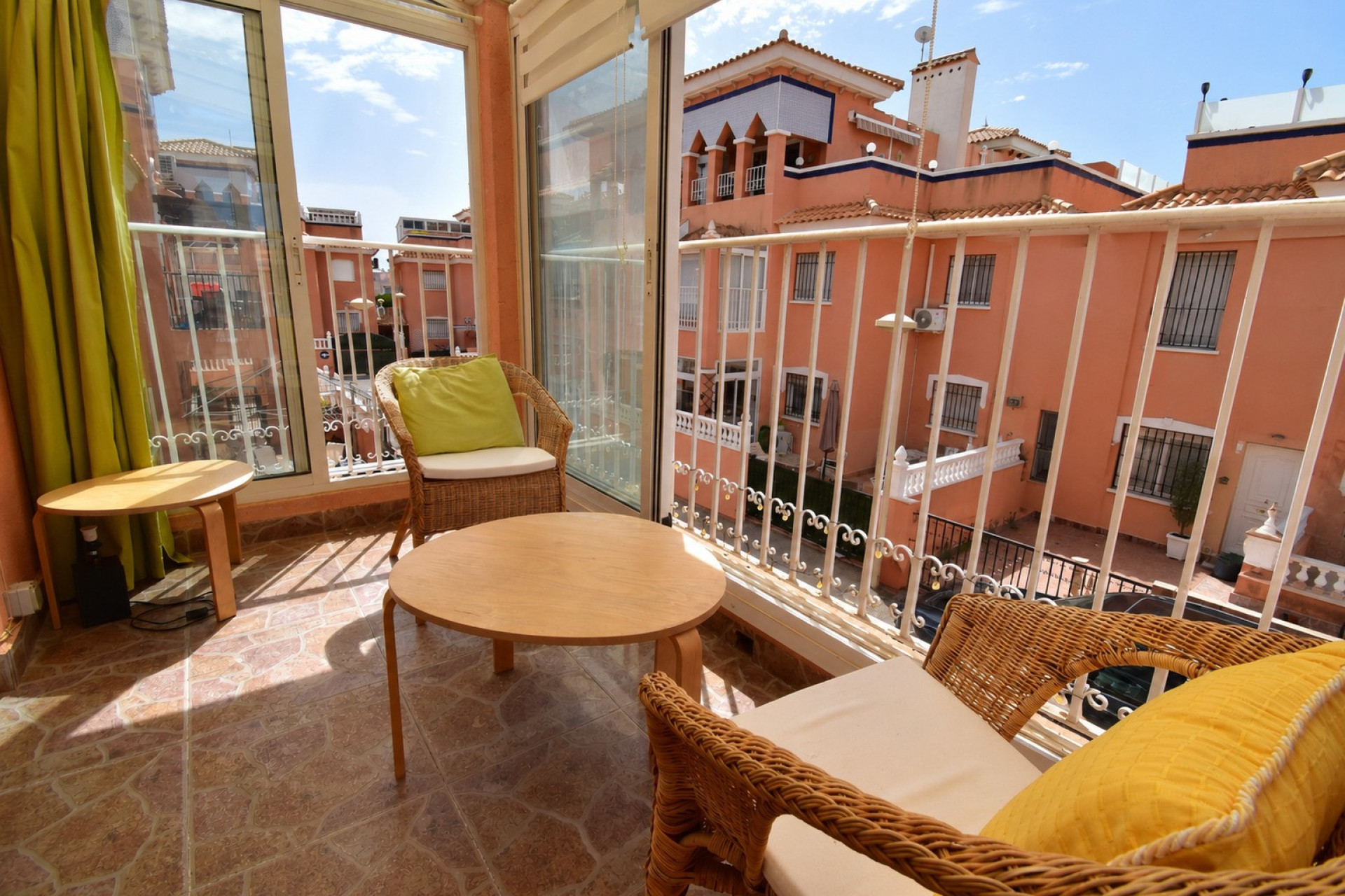 Herverkoop - Herenhuis -
Orihuela Costa - Playa Flamenca
