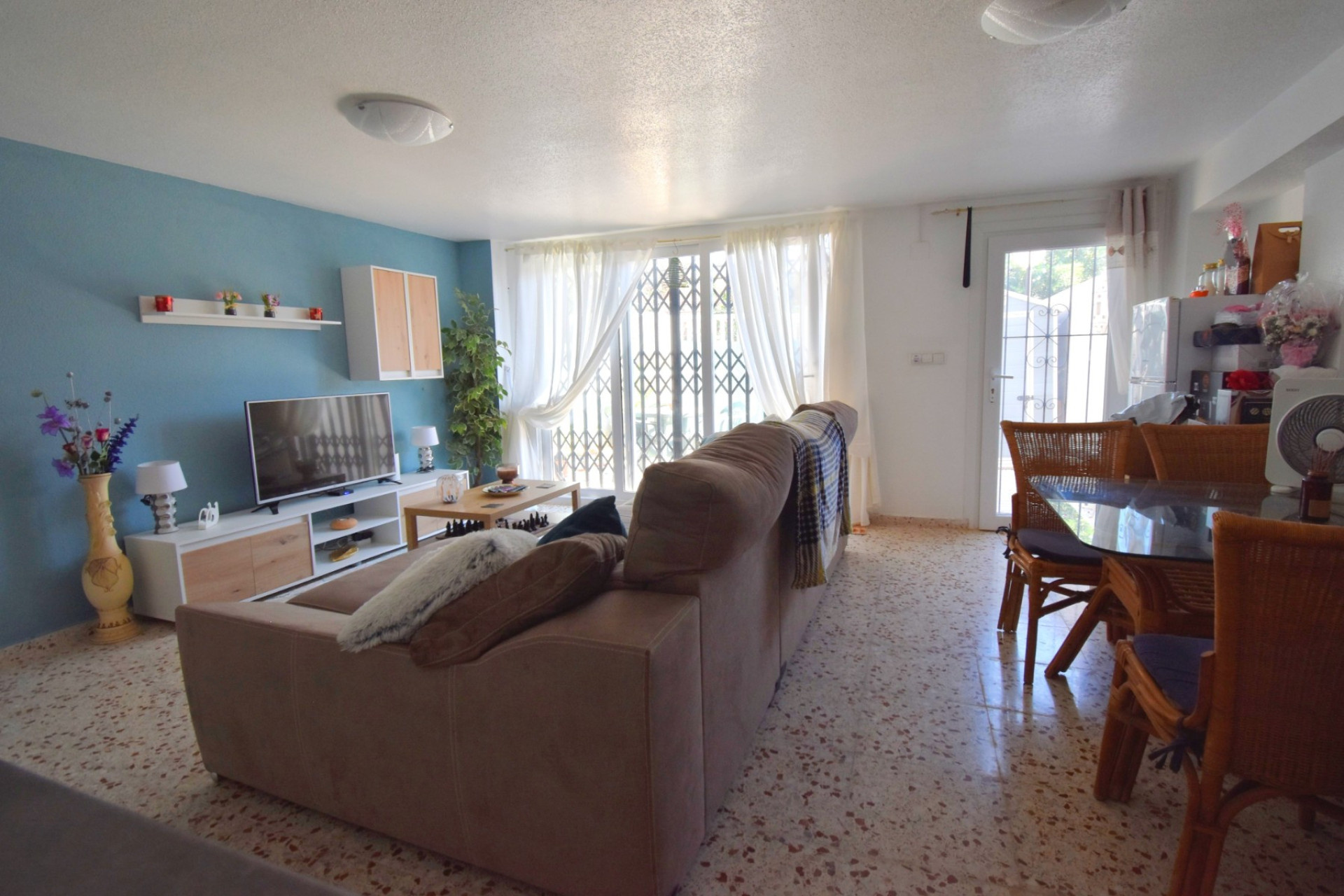 Herverkoop - Herenhuis -
Orihuela Costa - Playa Flamenca