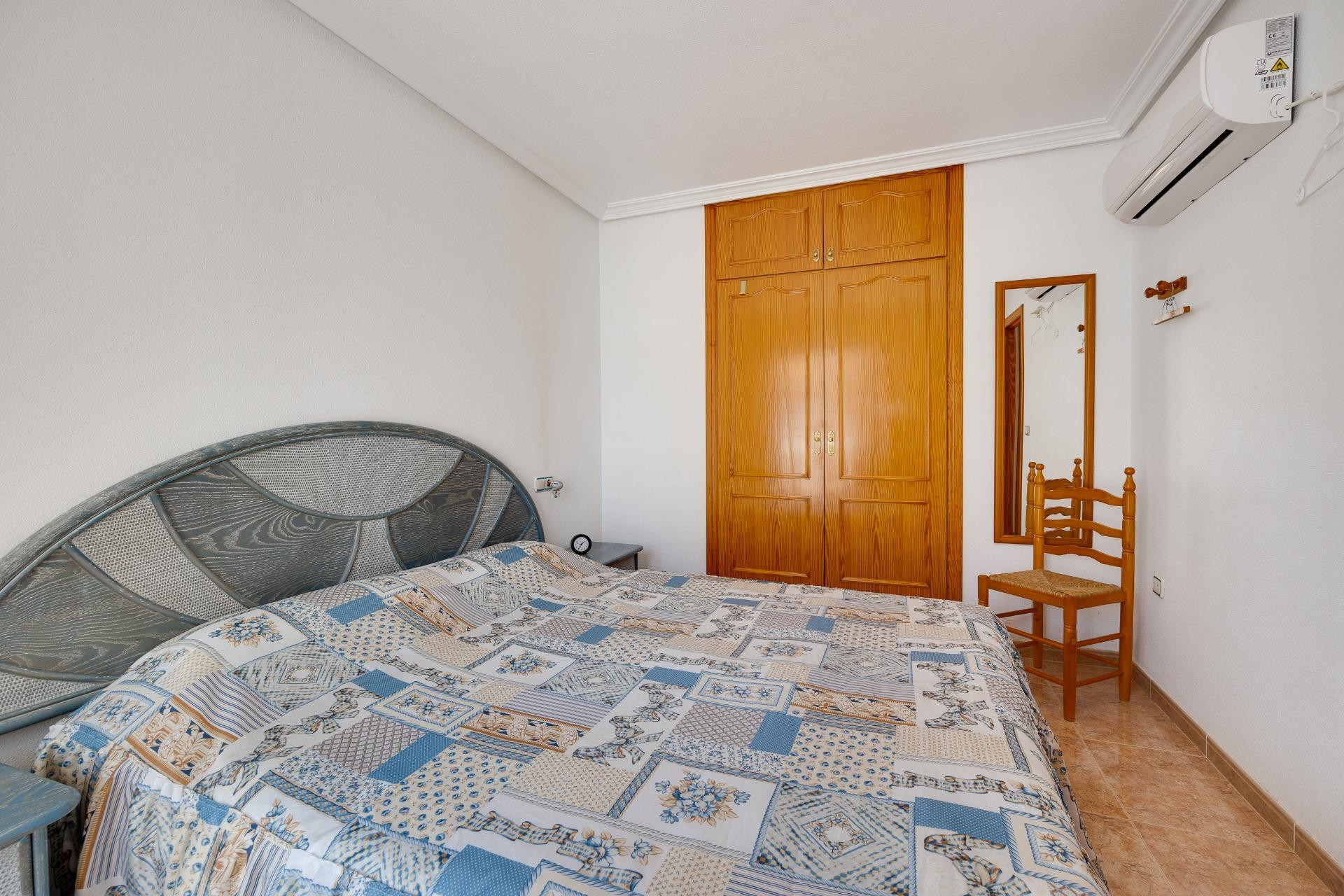 Herverkoop - Herenhuis -
Orihuela Costa - Playa Flamenca