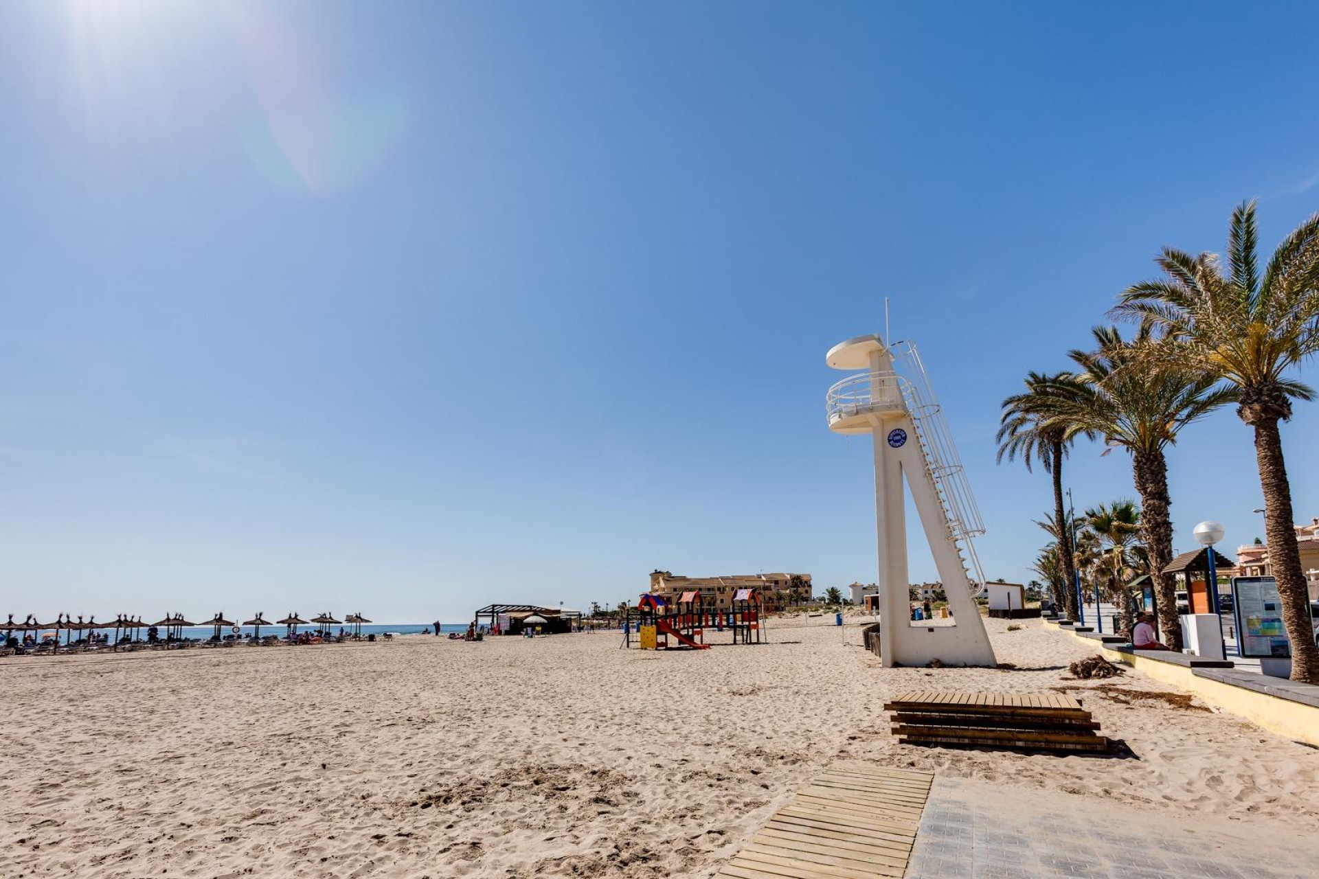 Herverkoop - Herenhuis -
Orihuela Costa - Playa Flamenca