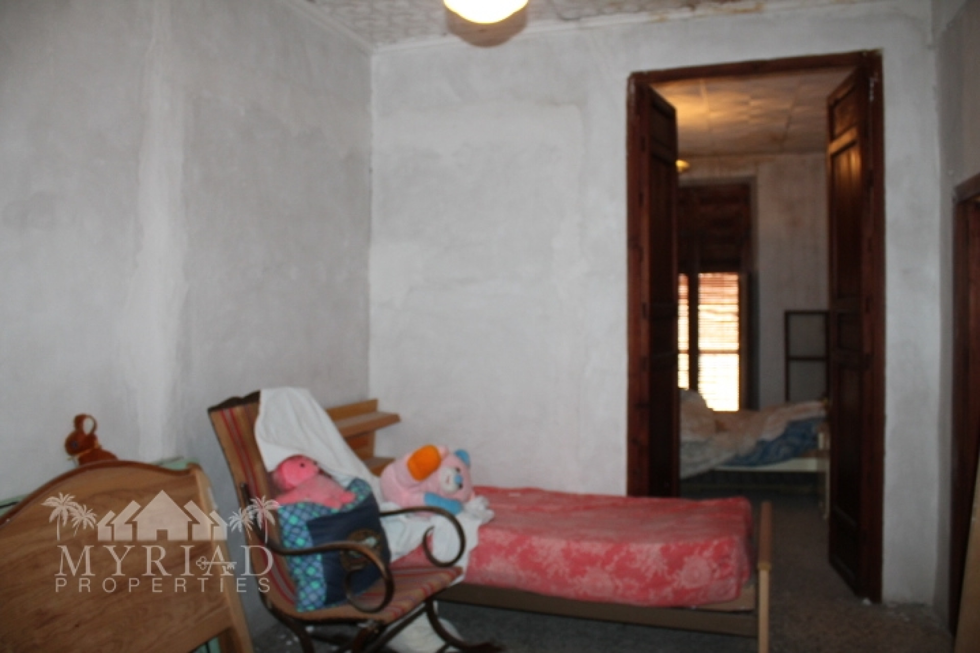 Herverkoop - Herenhuis -
Pinoso - calle lepanto