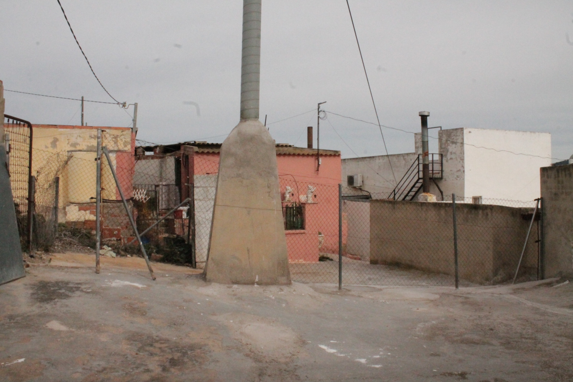 Herverkoop - Herenhuis -
Pinoso - Pinoso Alicante