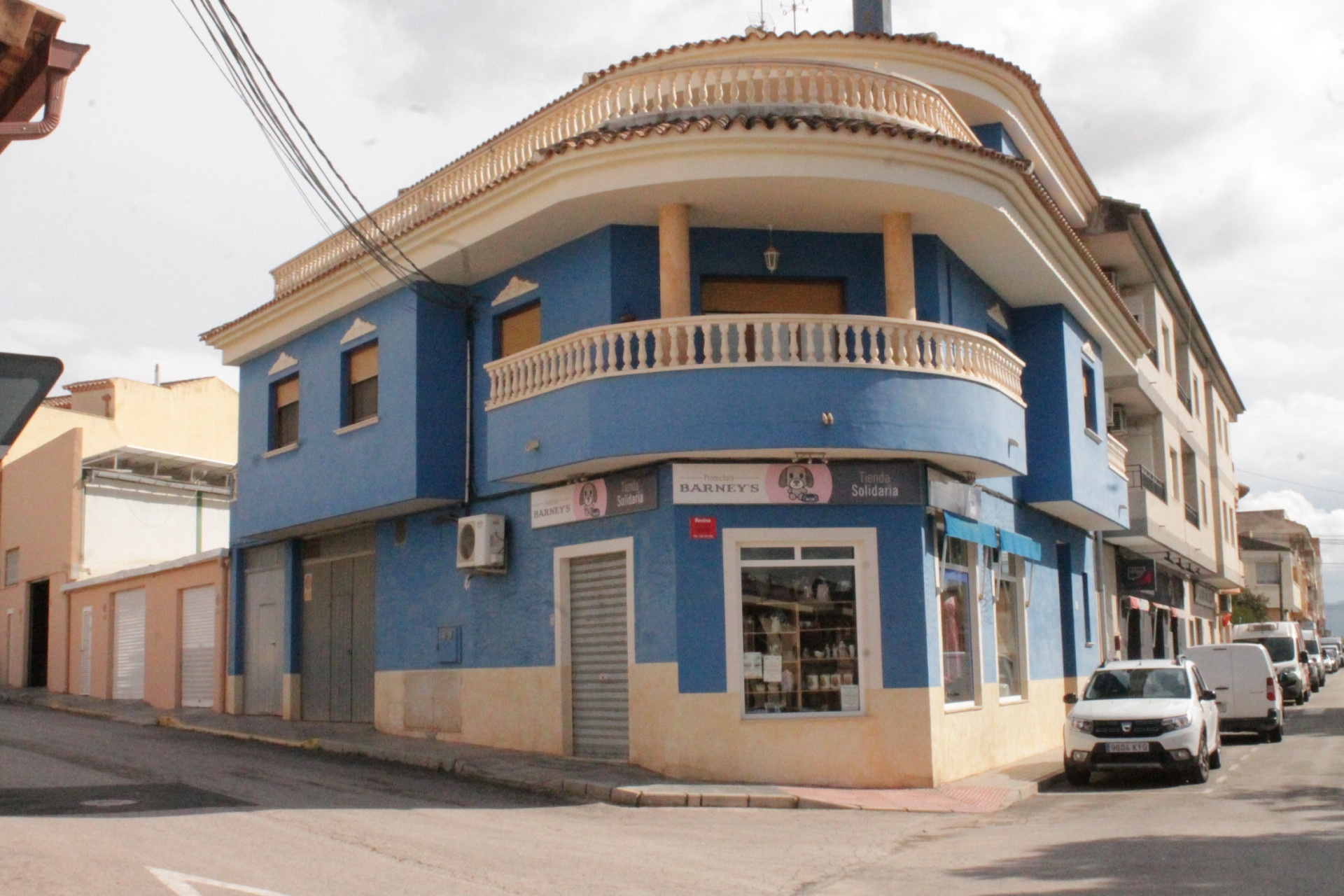 Herverkoop - Herenhuis -
Pinoso - Pinoso Alicante