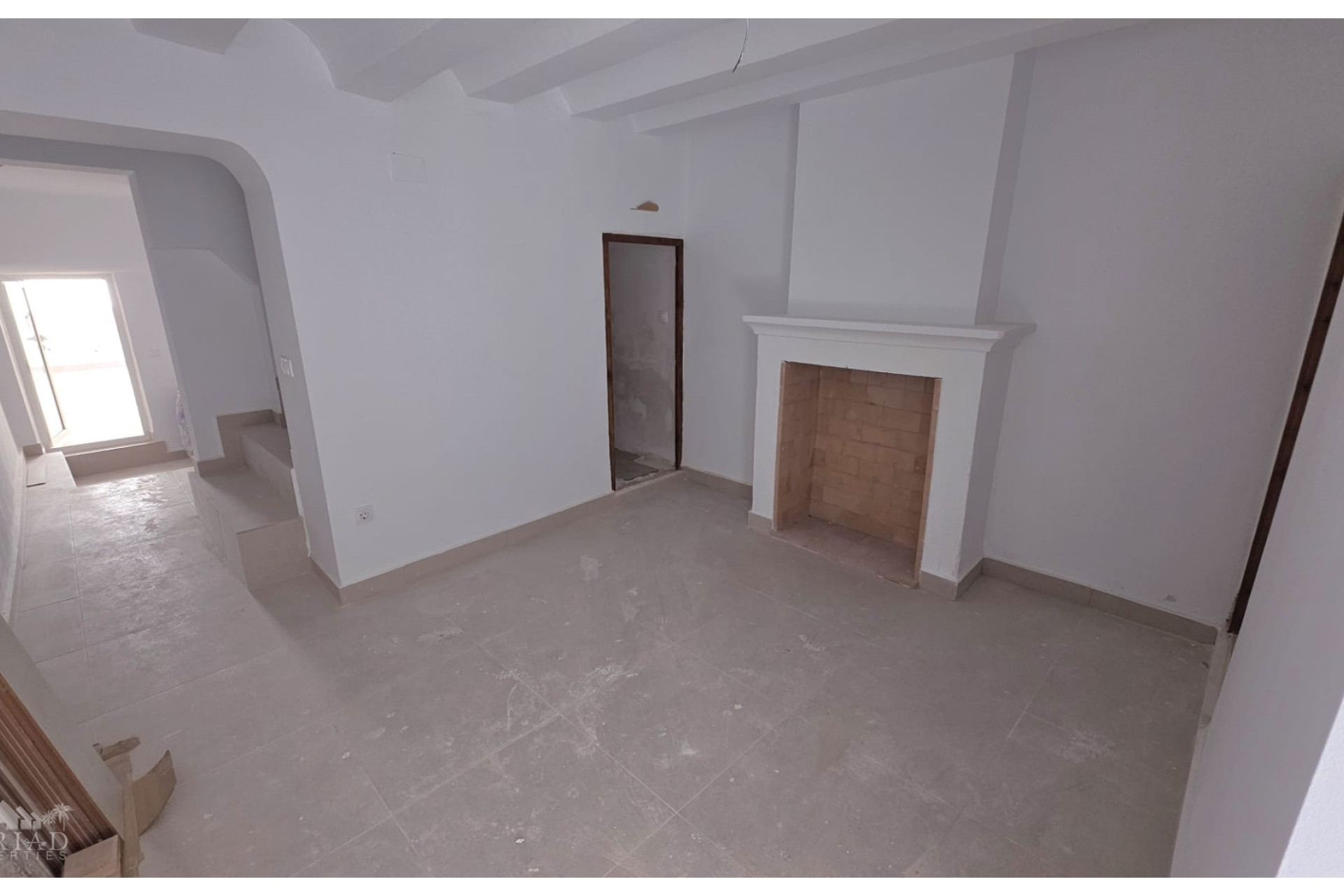 Herverkoop - Herenhuis -
Pinoso - Pinoso Alicante