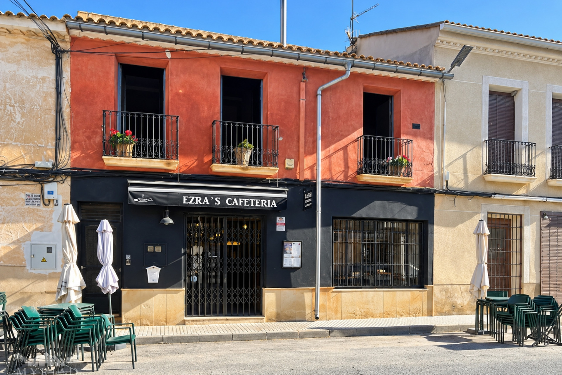 Herverkoop - Herenhuis -
Pinoso - Pinoso Alicante