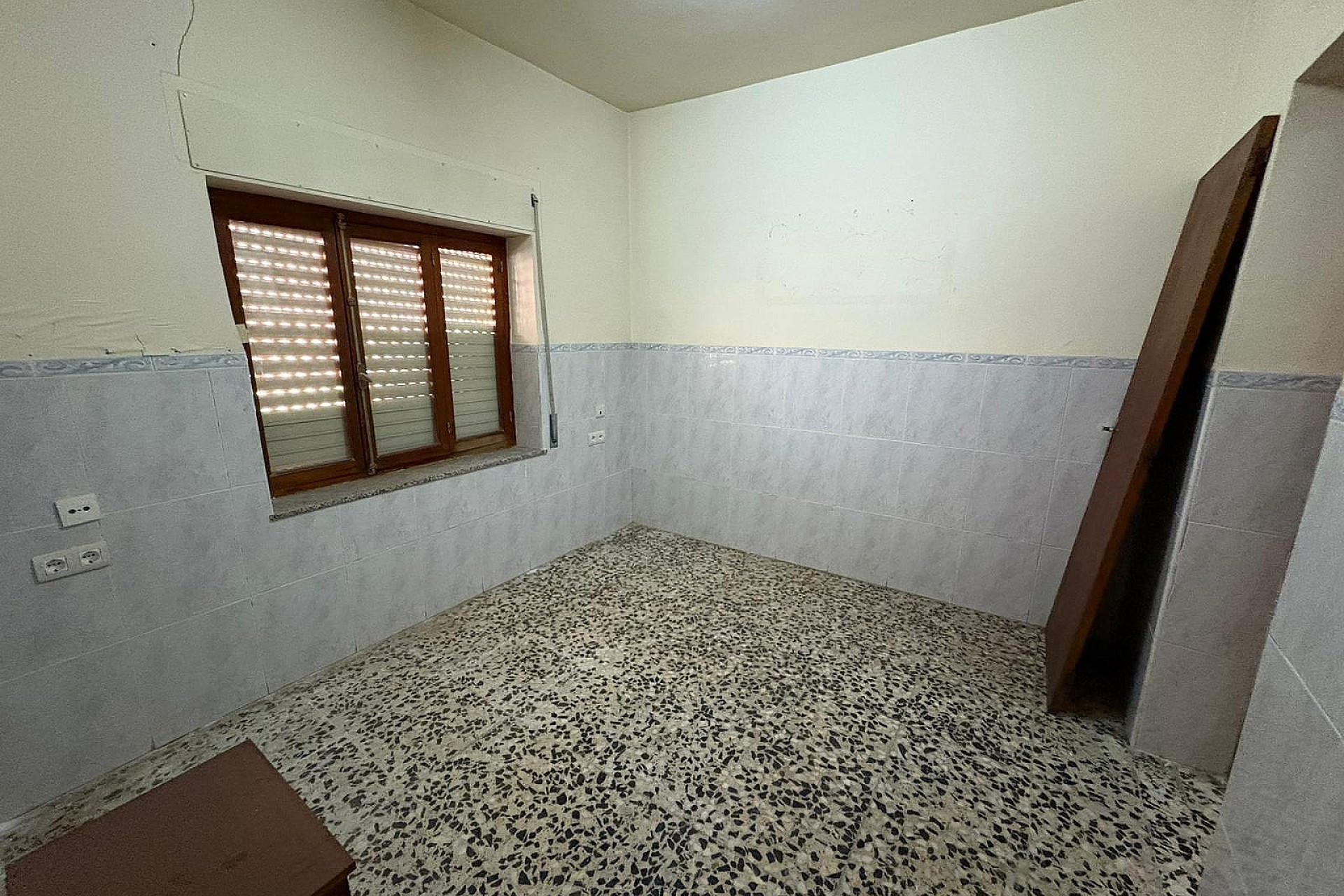 Herverkoop - Herenhuis -
Pinoso