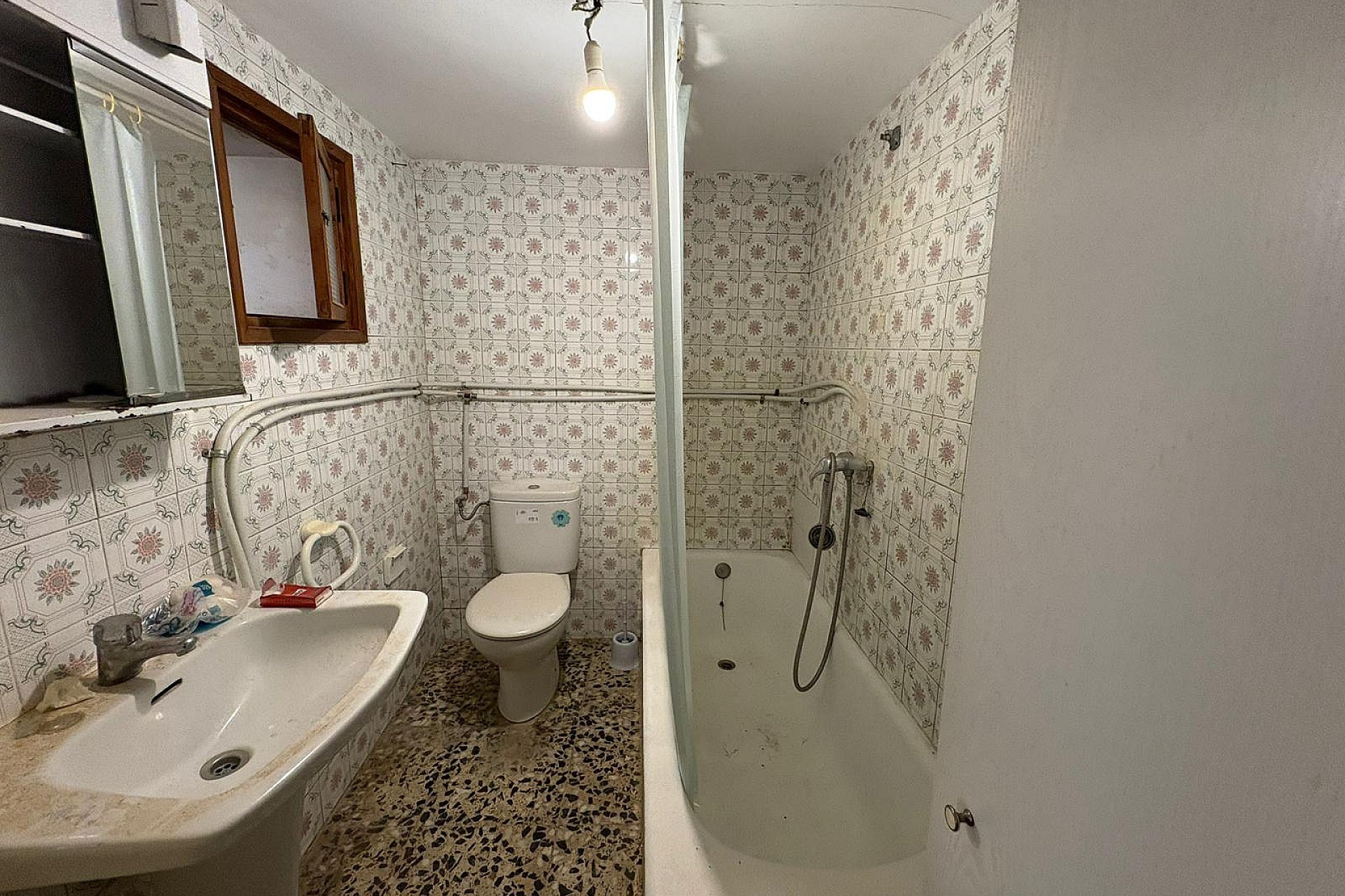 Herverkoop - Herenhuis -
Pinoso