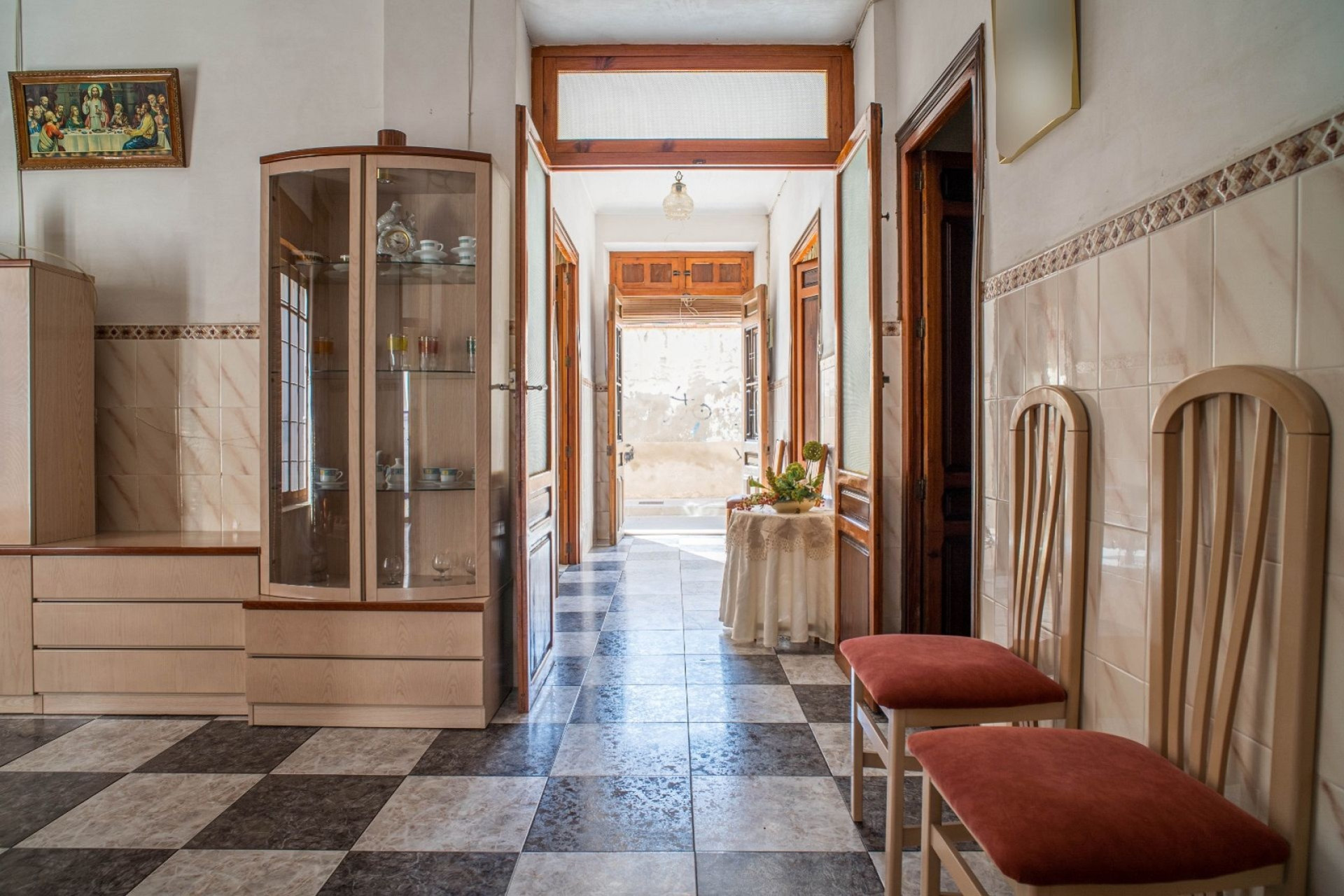 Herverkoop - Herenhuis -
Pinoso