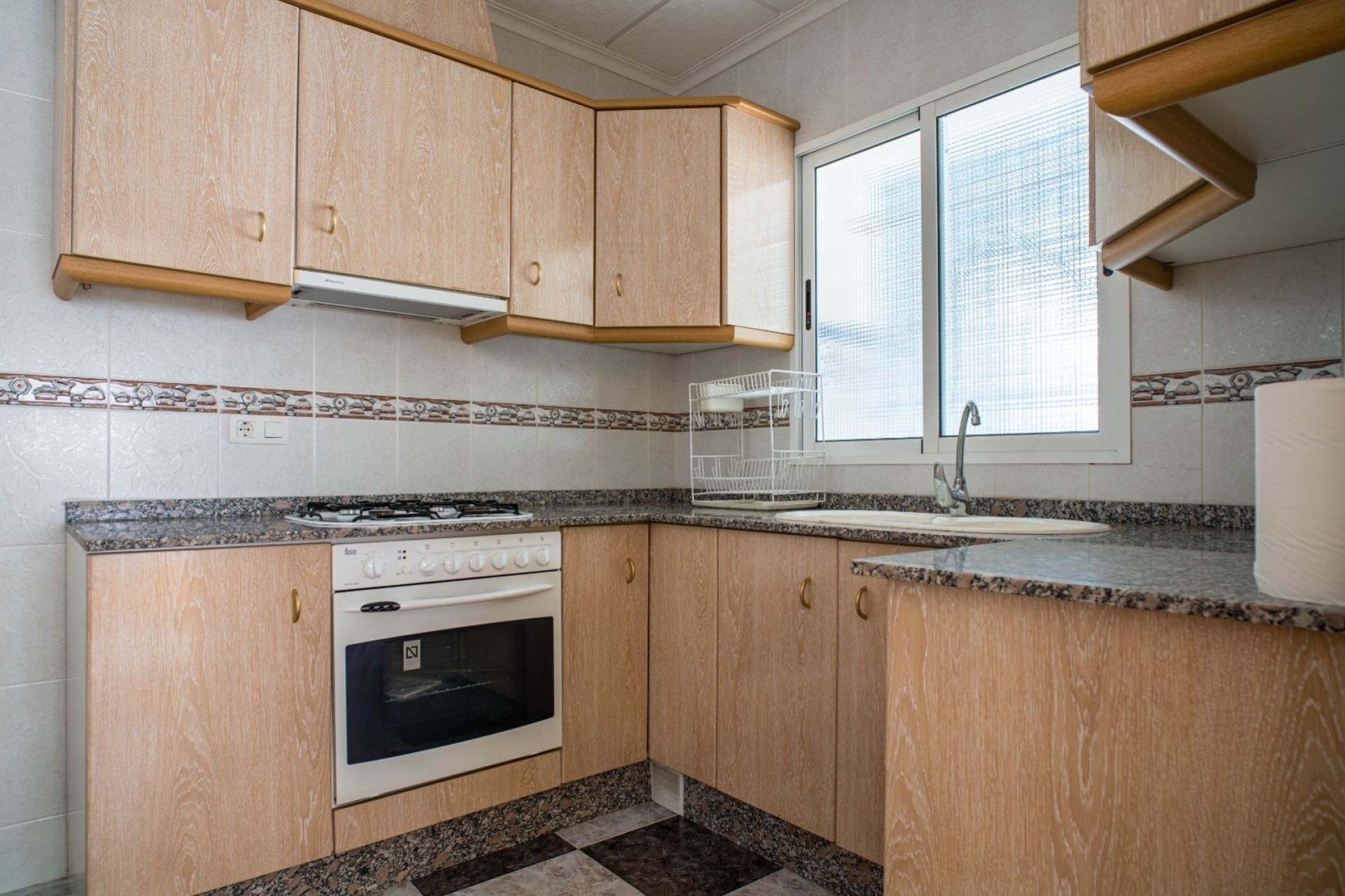 Herverkoop - Herenhuis -
Pinoso