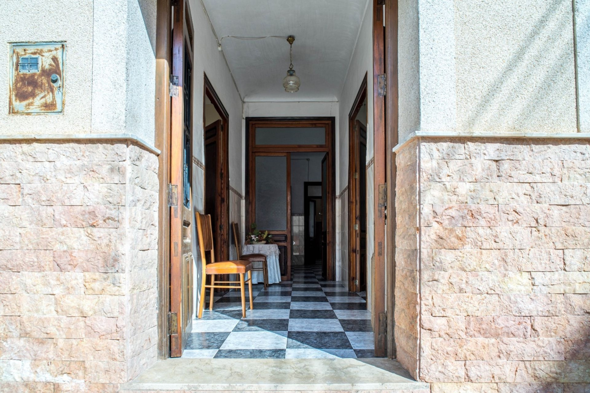 Herverkoop - Herenhuis -
Pinoso