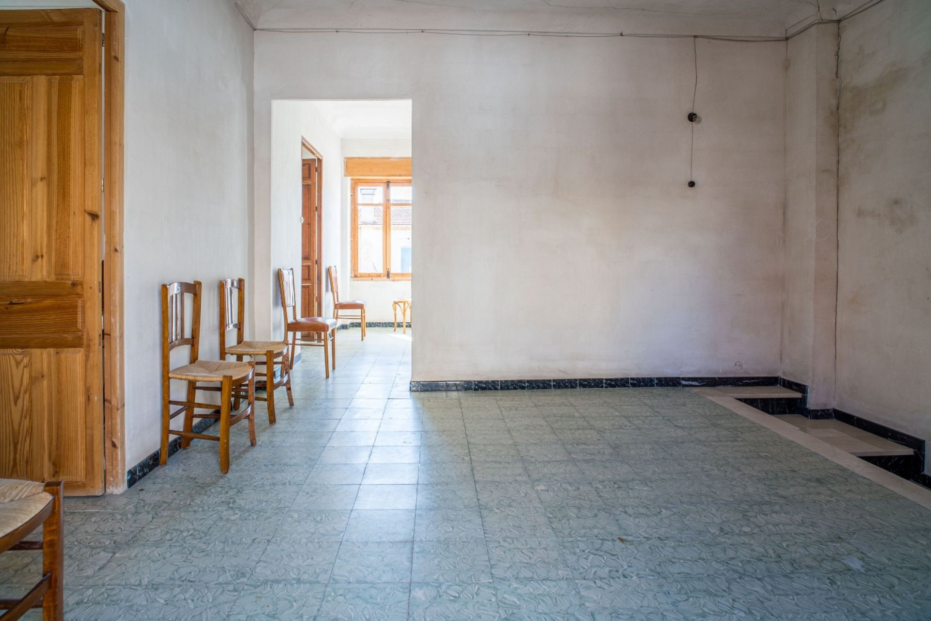 Herverkoop - Herenhuis -
Pinoso