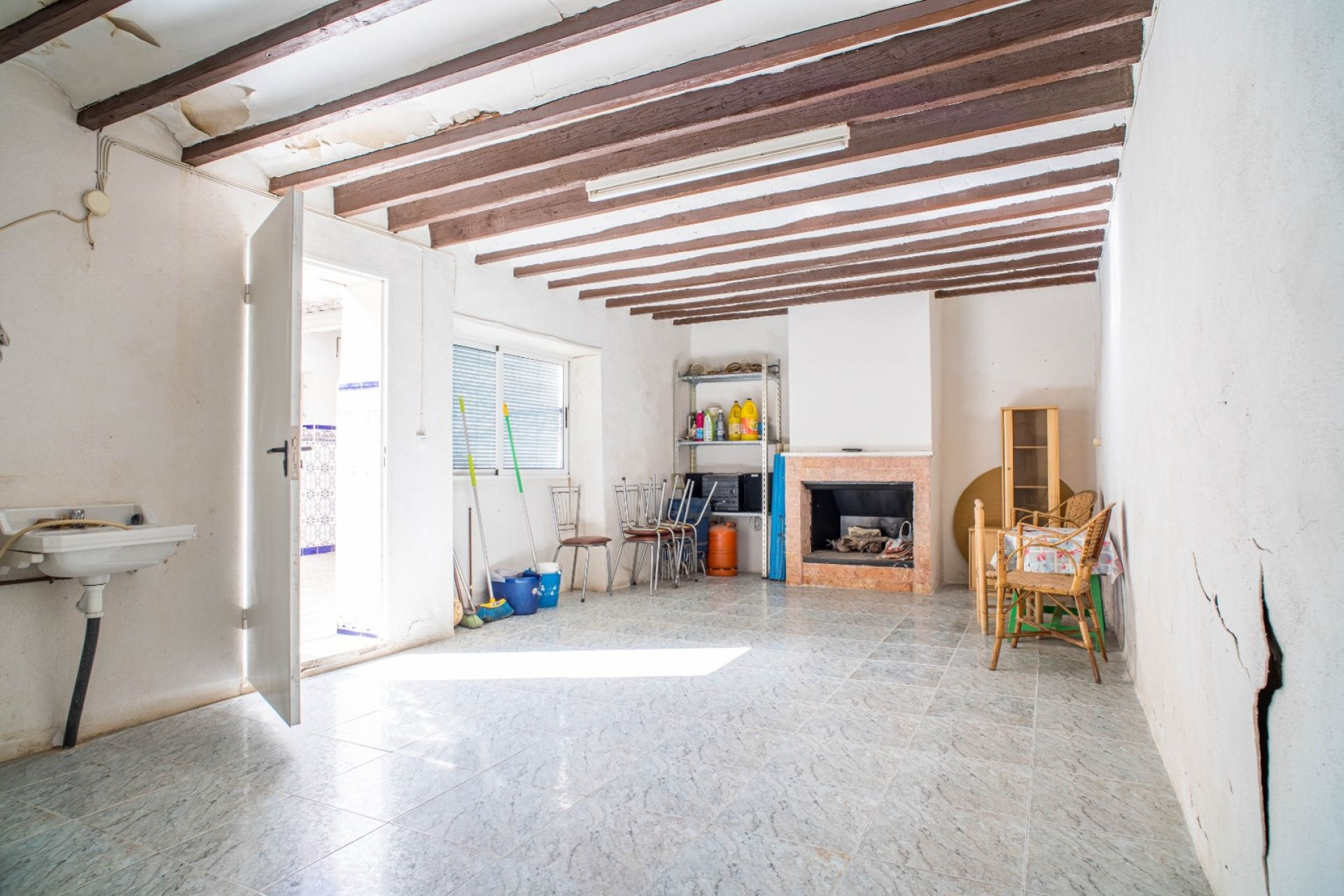 Herverkoop - Herenhuis -
Pinoso