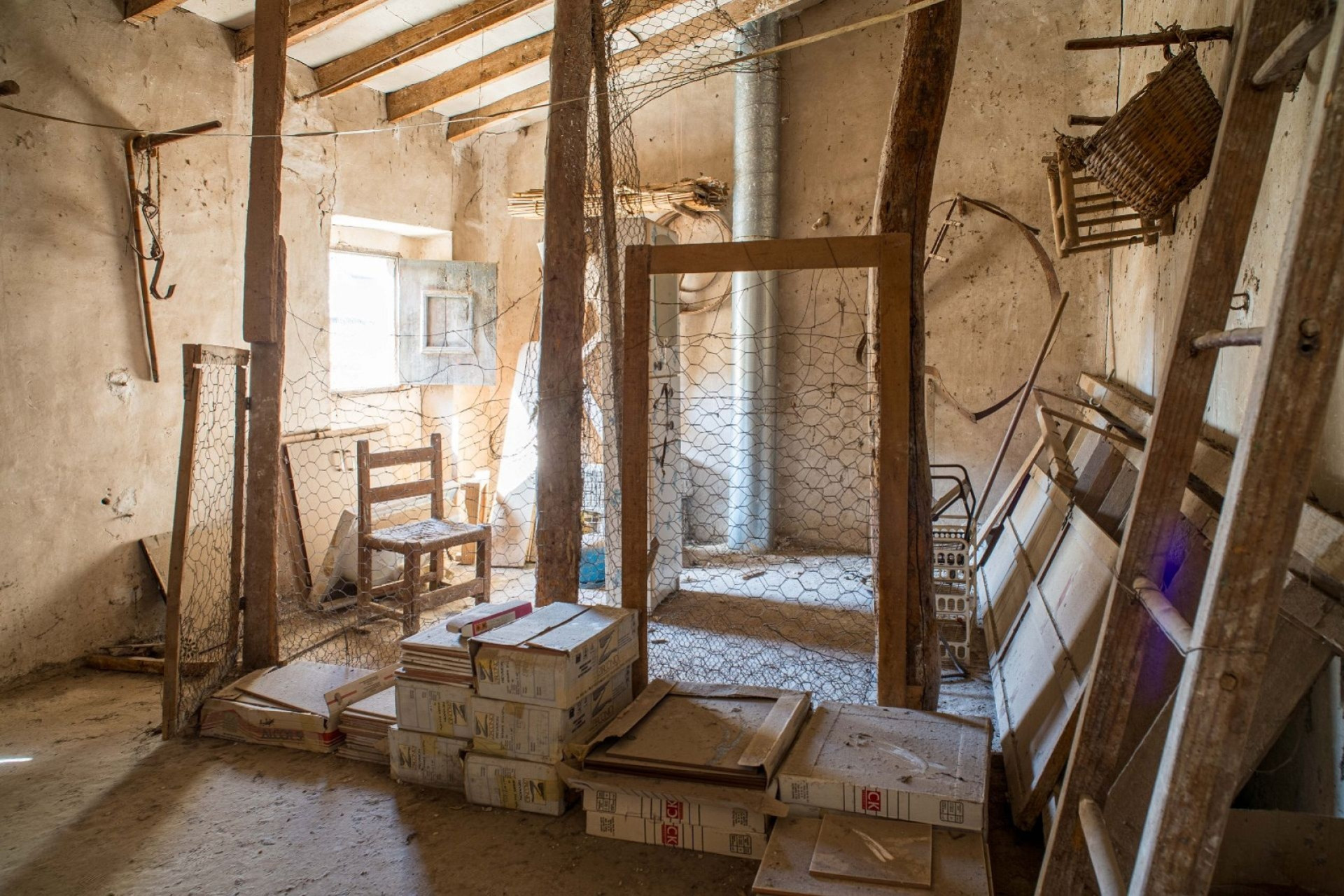 Herverkoop - Herenhuis -
Pinoso