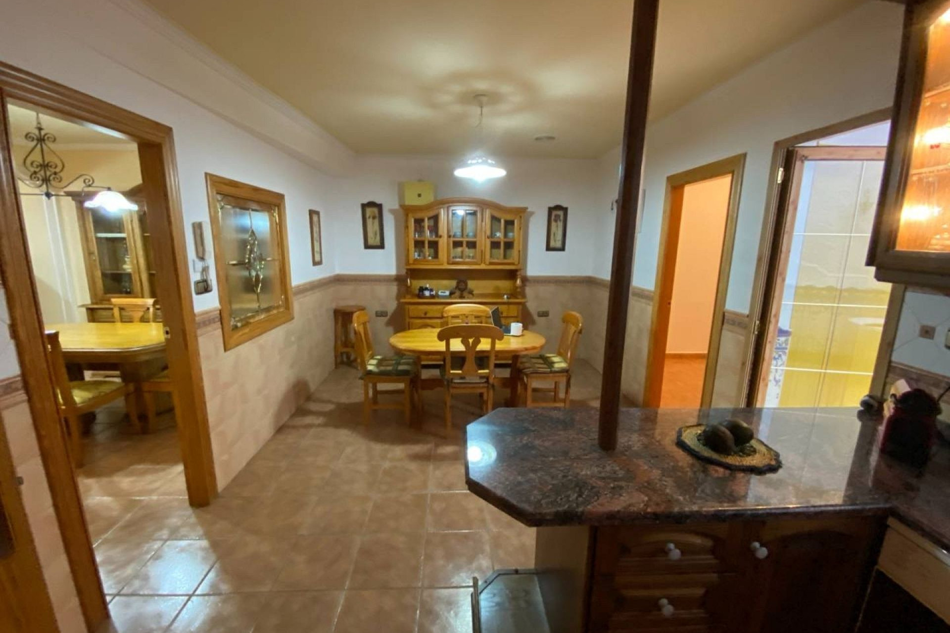 Herverkoop - Herenhuis -
Sax