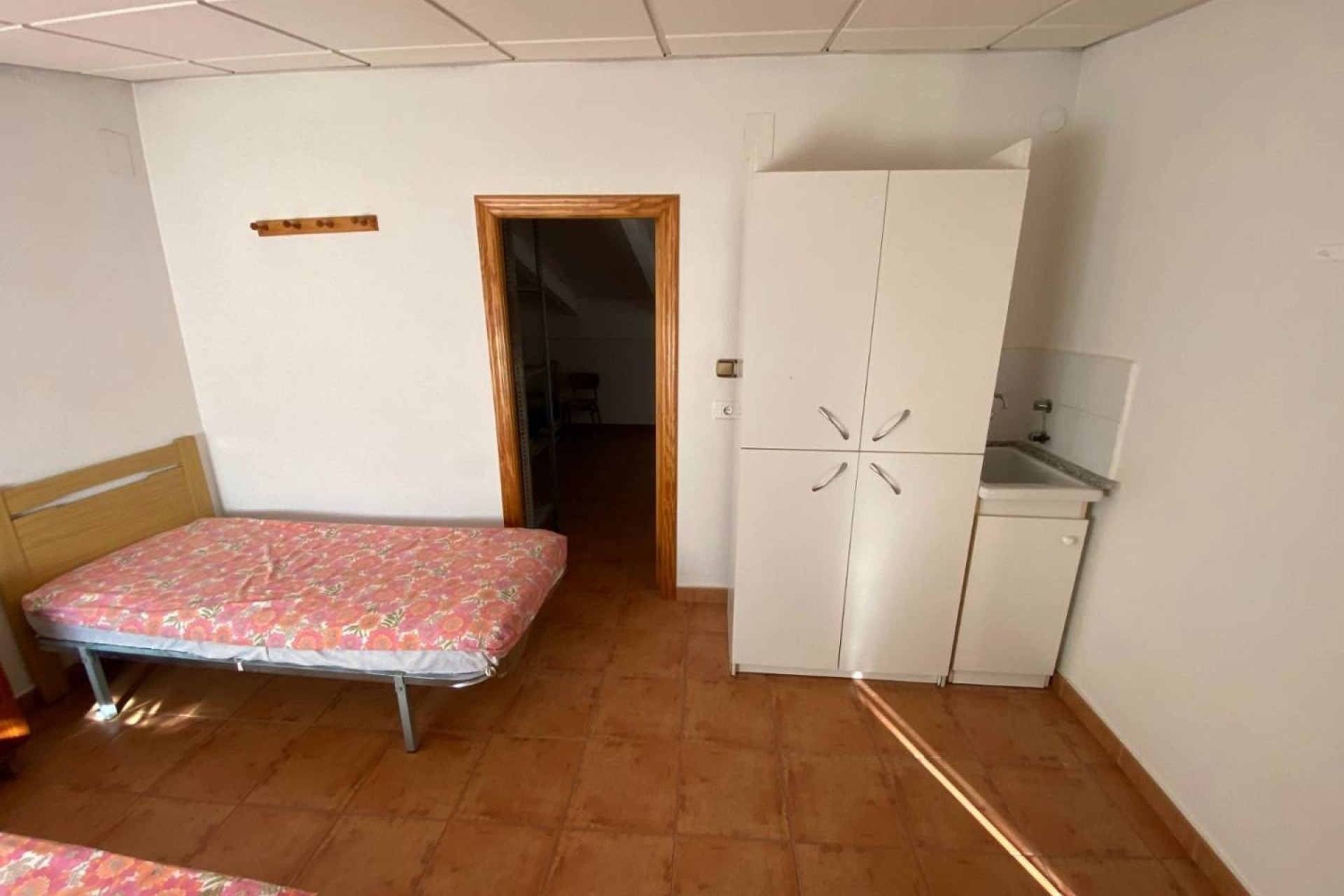 Herverkoop - Herenhuis -
Sax