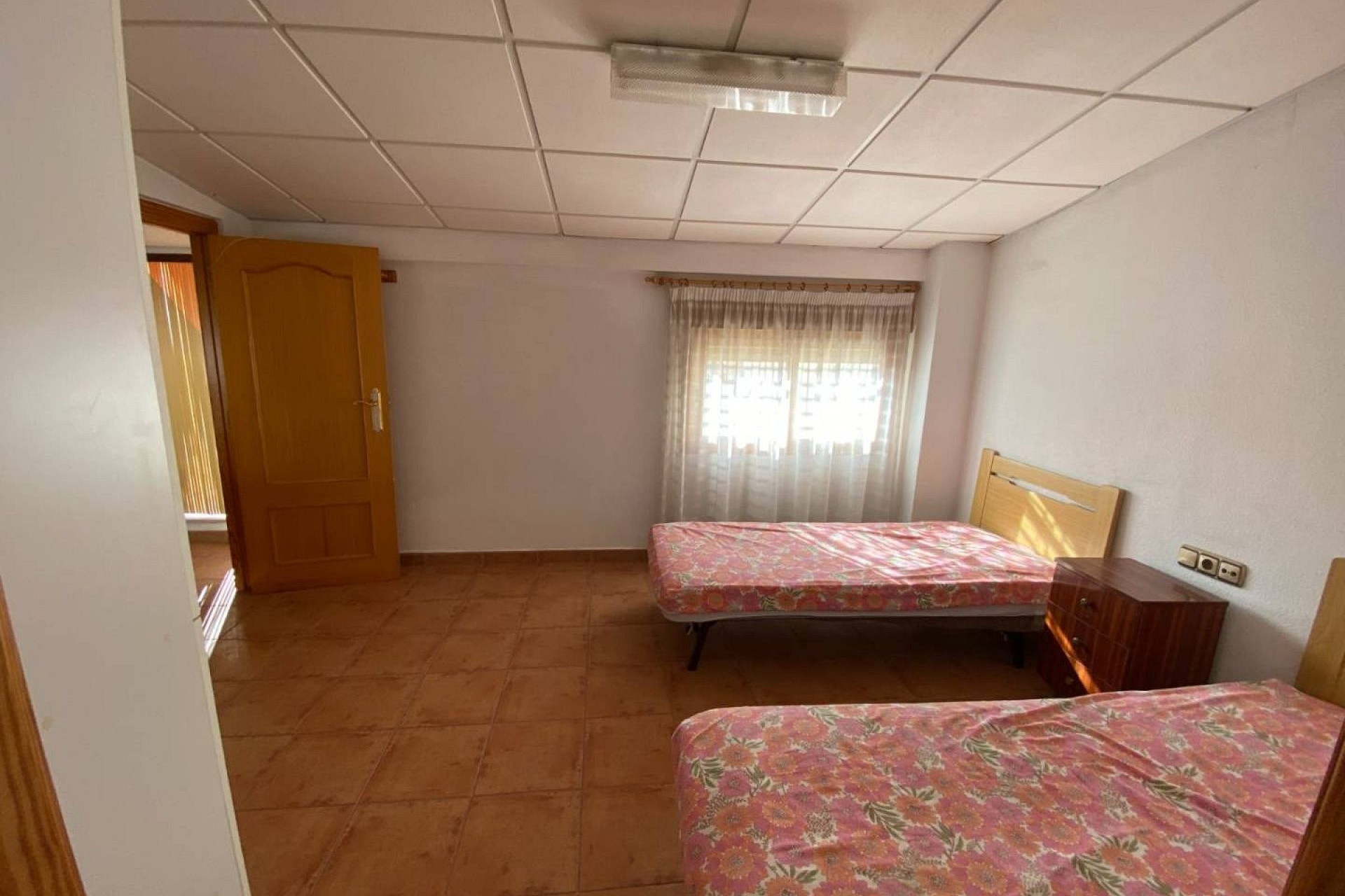 Herverkoop - Herenhuis -
Sax