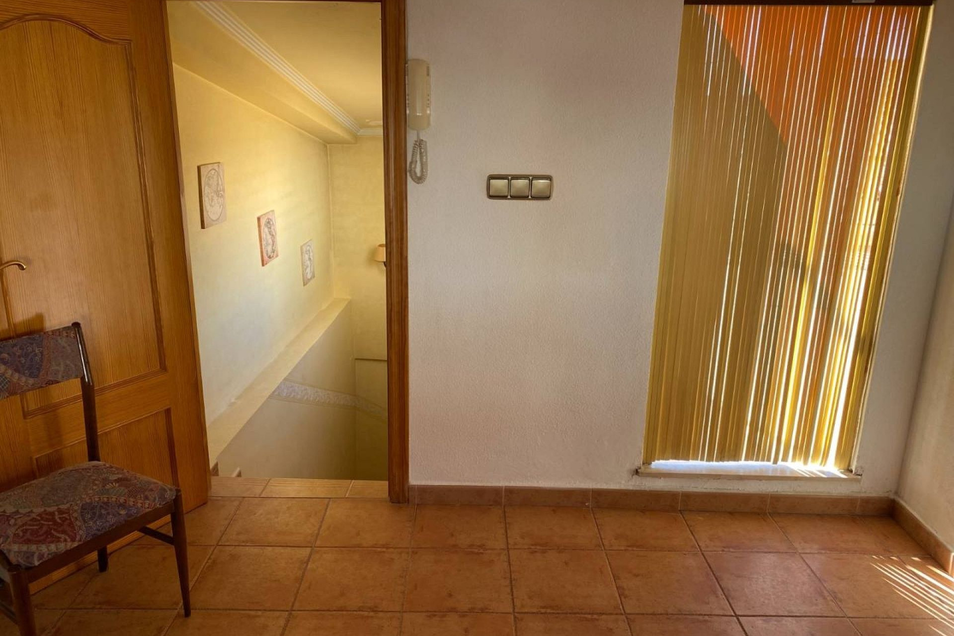 Herverkoop - Herenhuis -
Sax