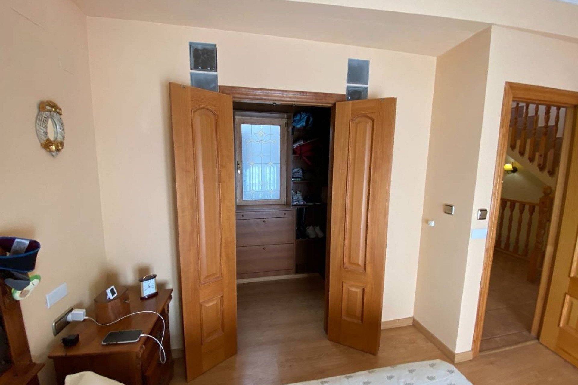 Herverkoop - Herenhuis -
Sax