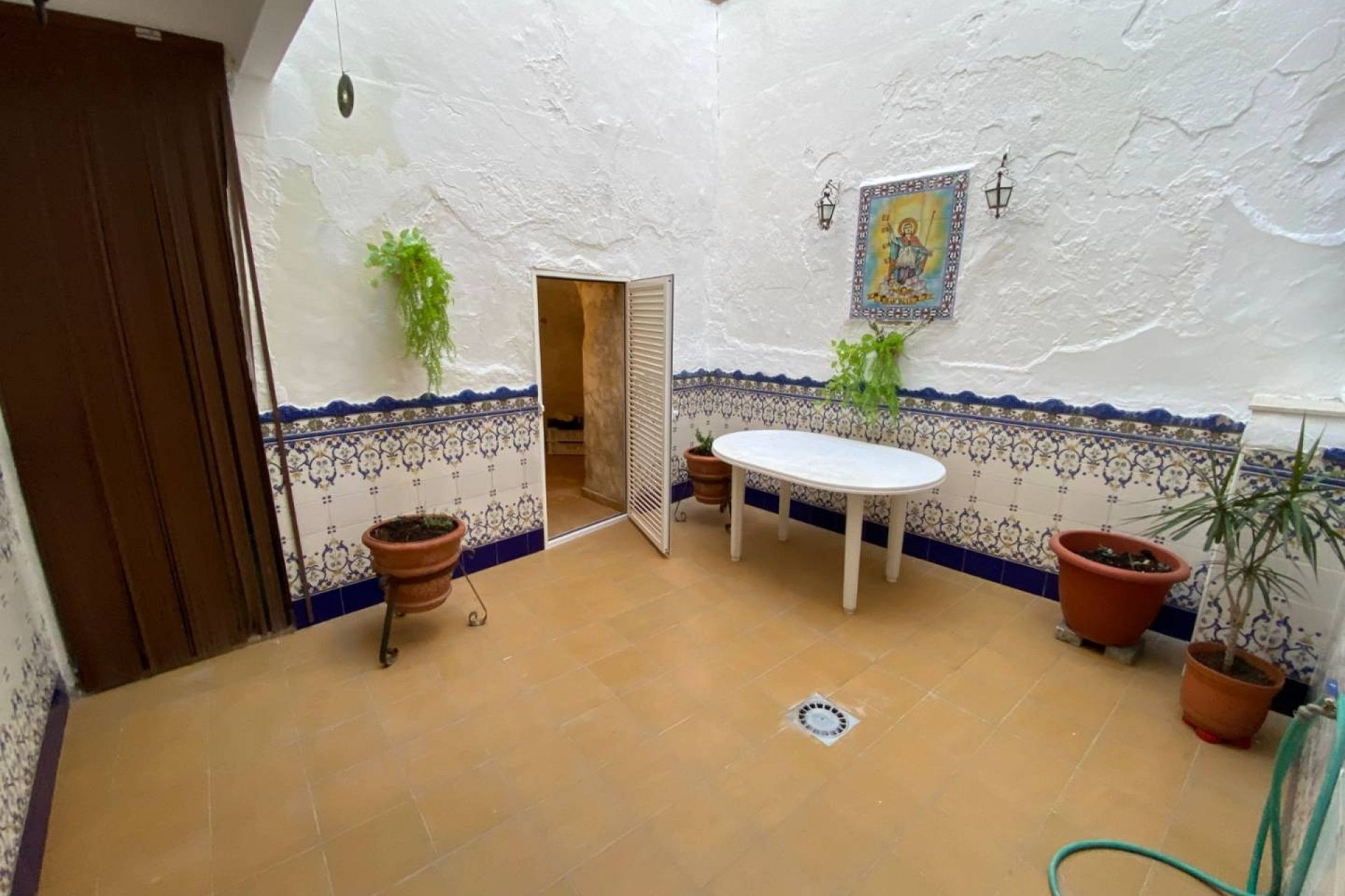 Herverkoop - Herenhuis -
Sax