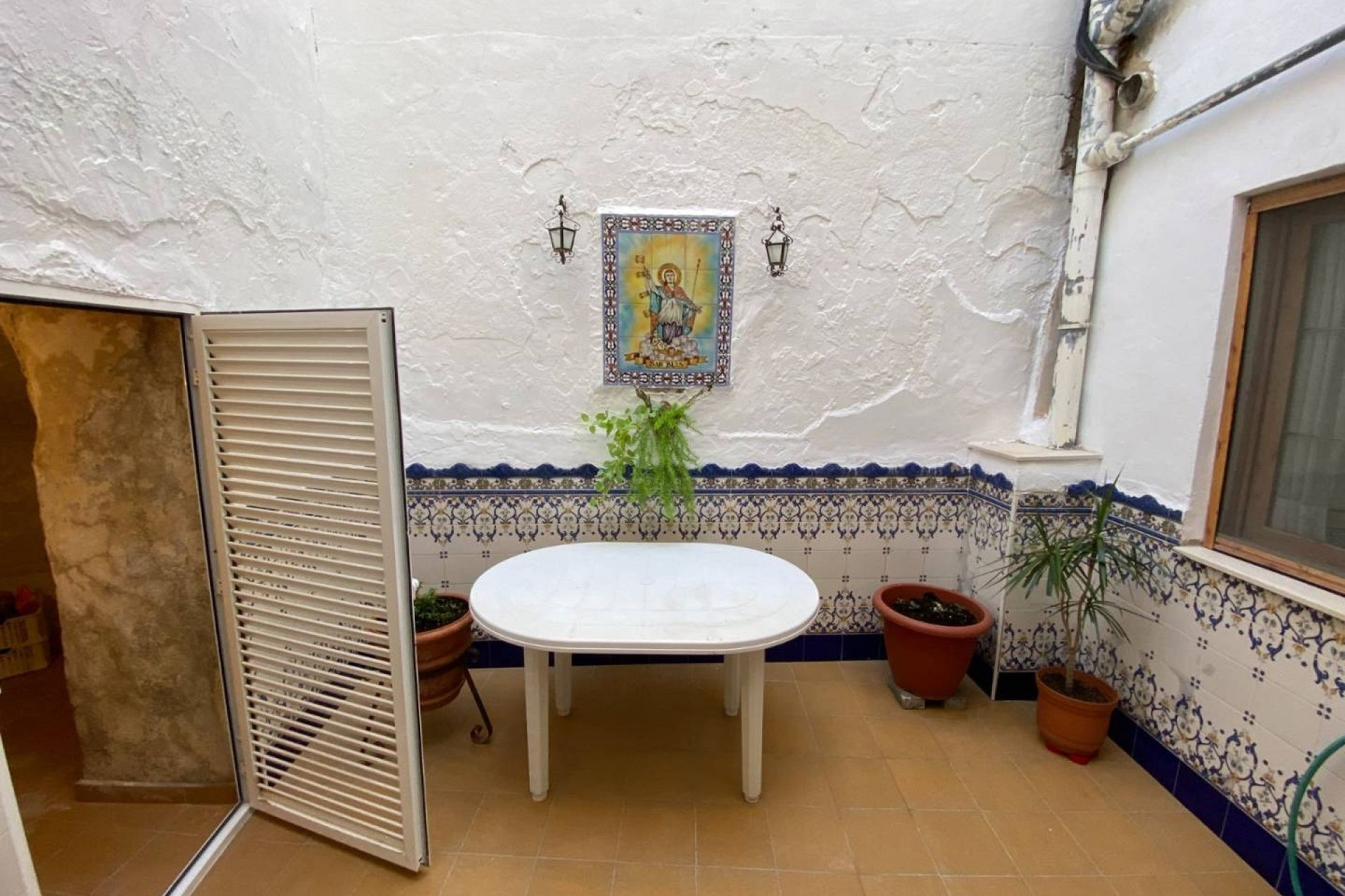 Herverkoop - Herenhuis -
Sax