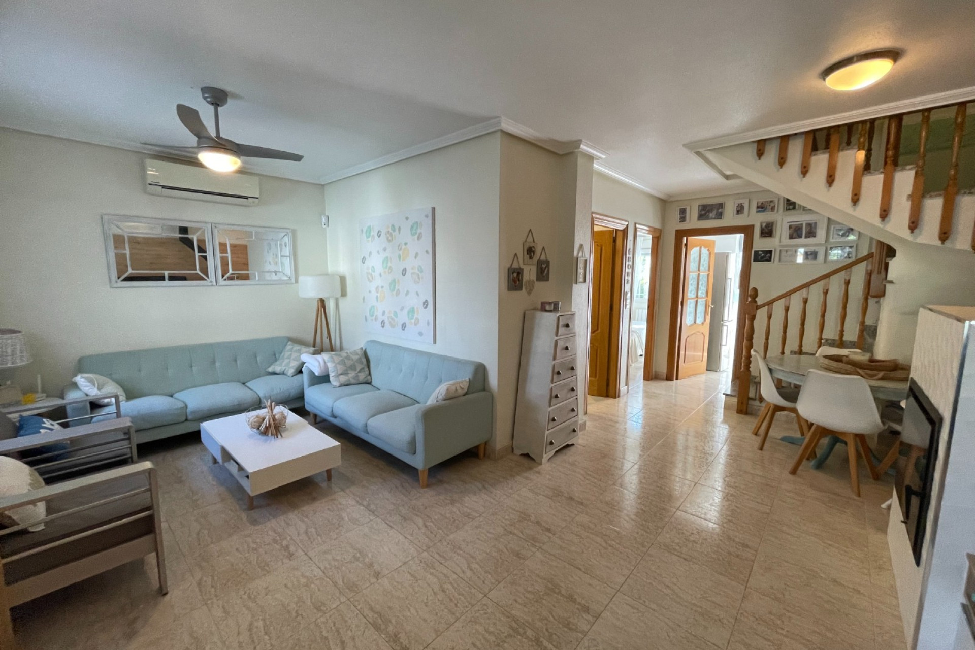 Herverkoop - Herenhuis -
Torre de La Horadada - Torre de La Horadada - Town