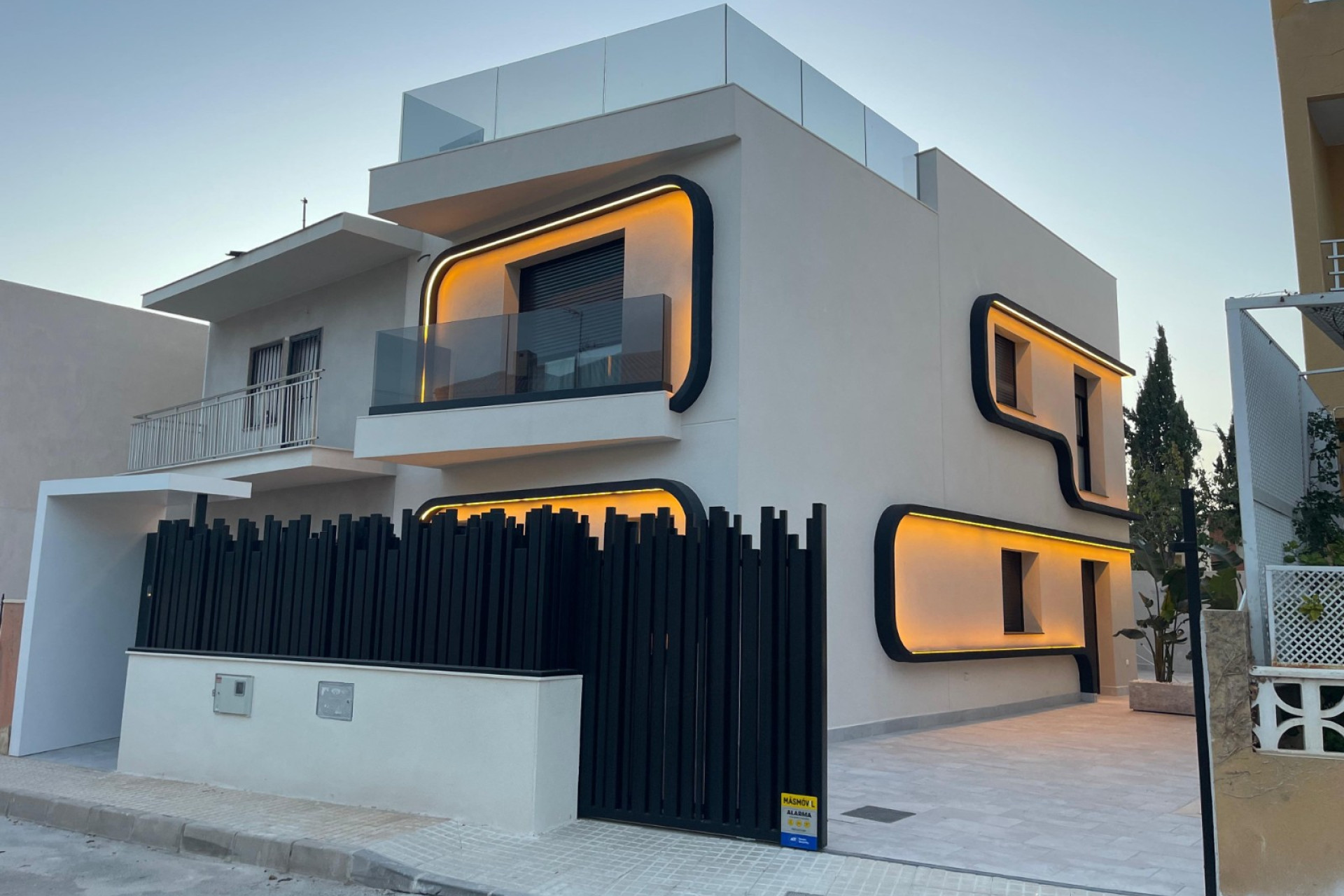 Herverkoop - Herenhuis -
Torre de La Horadada - Torre de La Horadada - Town