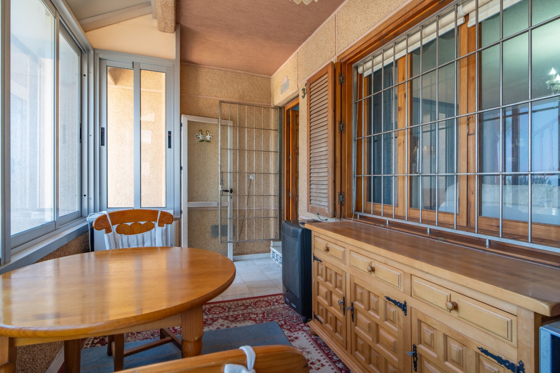 Herverkoop - Herenhuis -
Torrevieja - Cabo Cervera
