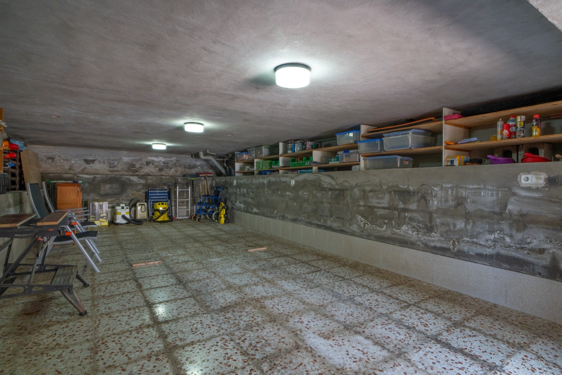 Herverkoop - Herenhuis -
Torrevieja - Cabo Cervera