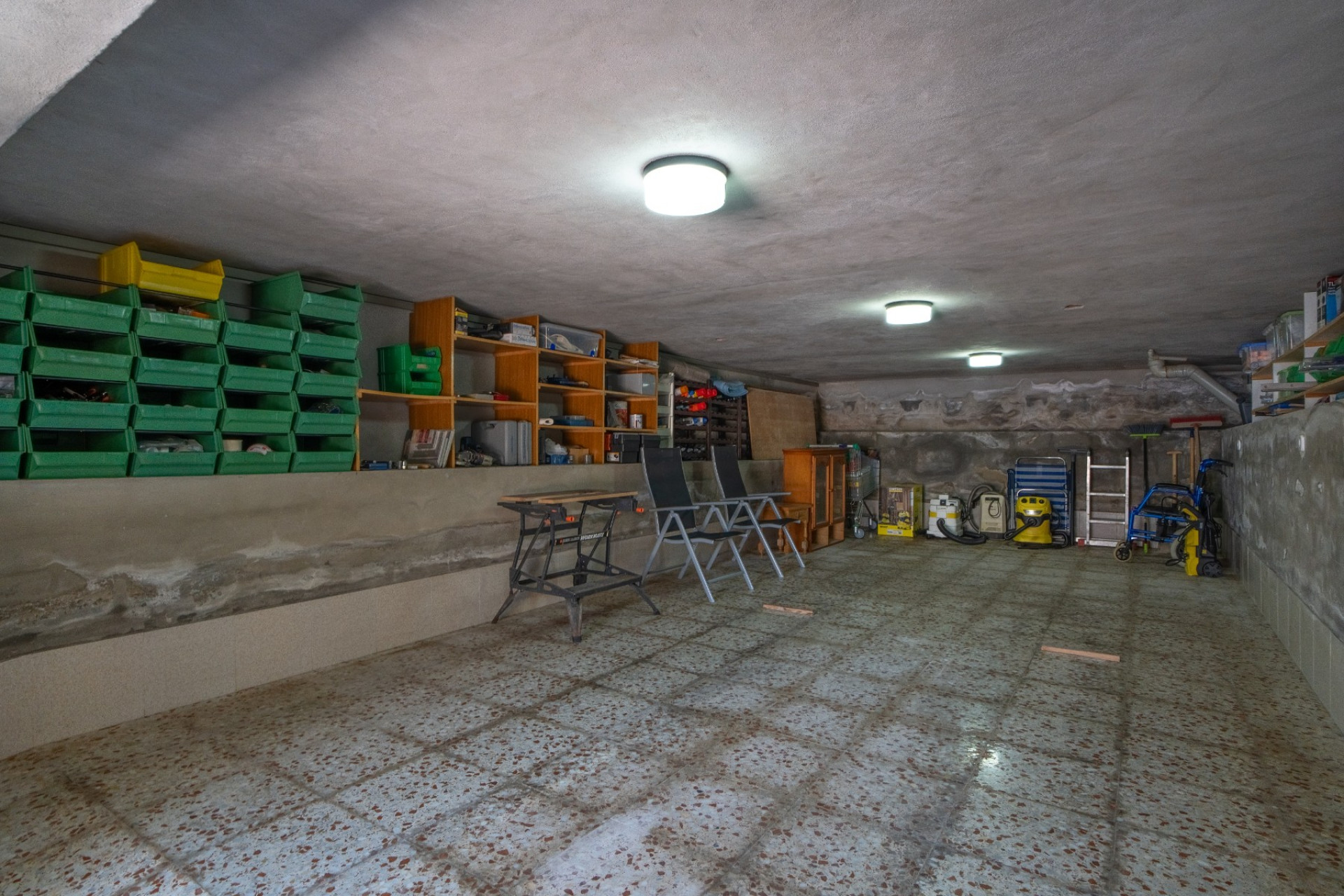 Herverkoop - Herenhuis -
Torrevieja - Cabo Cervera
