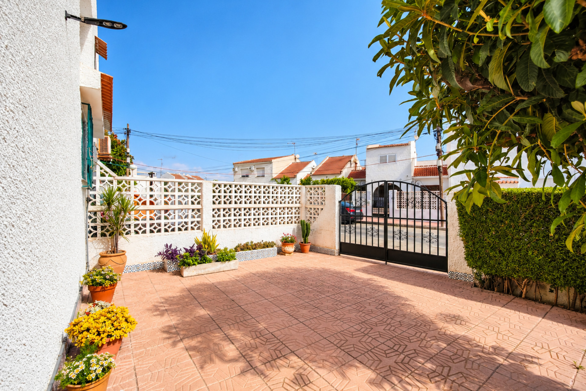 Herverkoop - Herenhuis -
Torrevieja - Costa Blanca