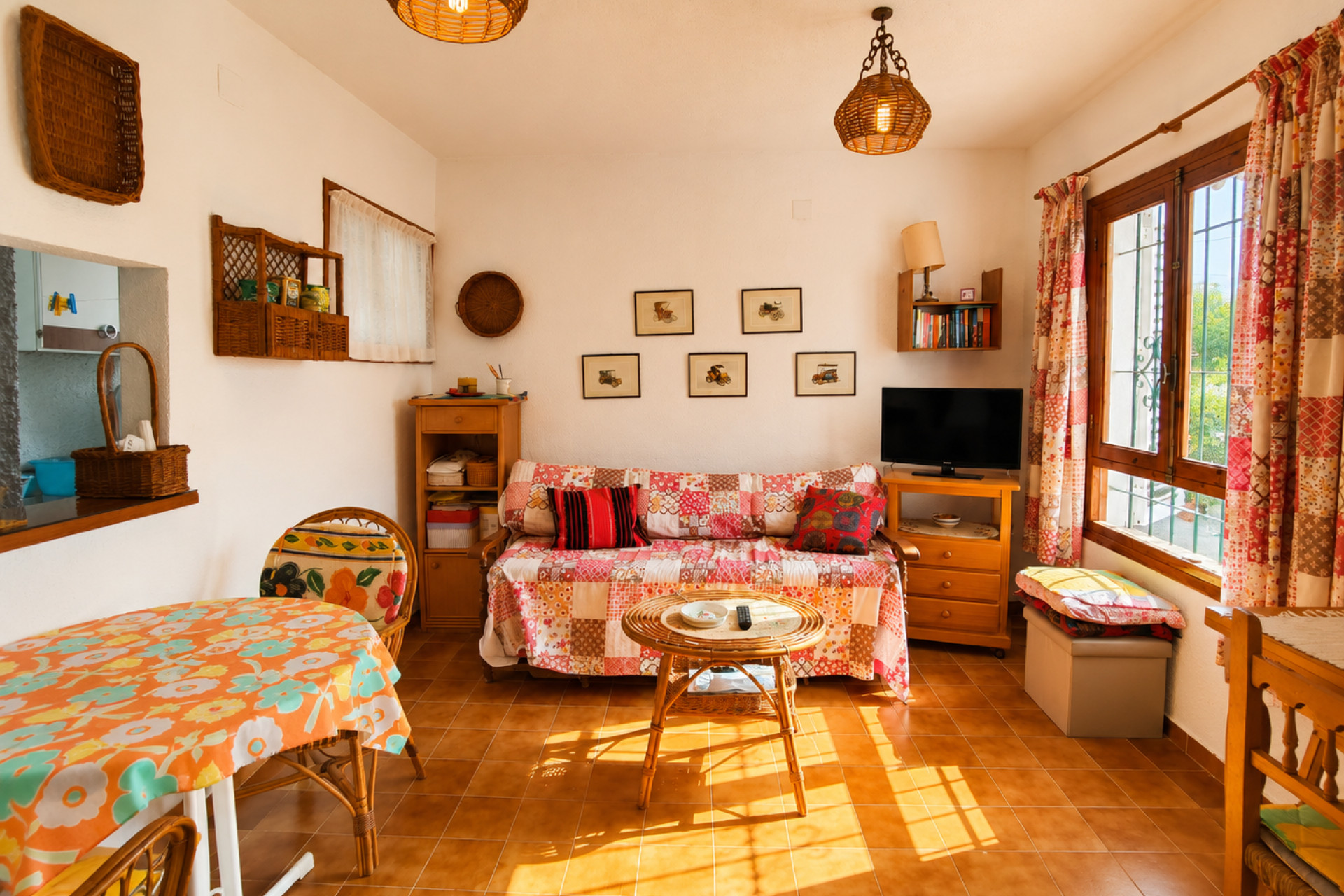 Herverkoop - Herenhuis -
Torrevieja - Costa Blanca