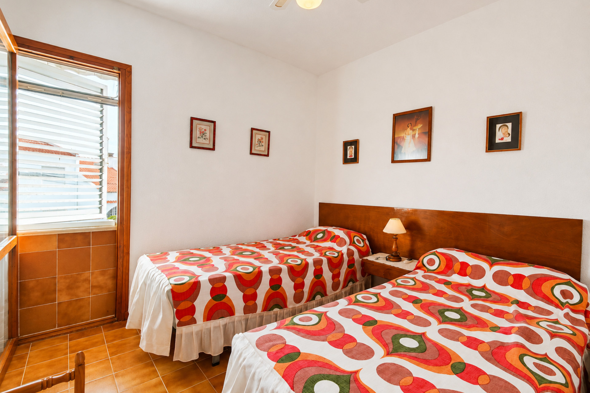 Herverkoop - Herenhuis -
Torrevieja - Costa Blanca