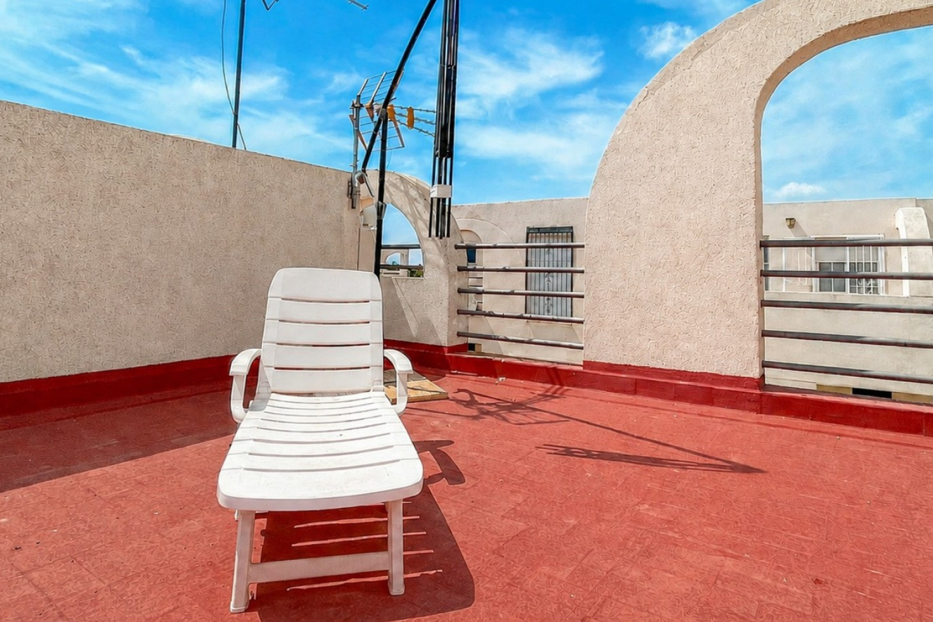 Herverkoop - Herenhuis -
Torrevieja - Costa Blanca