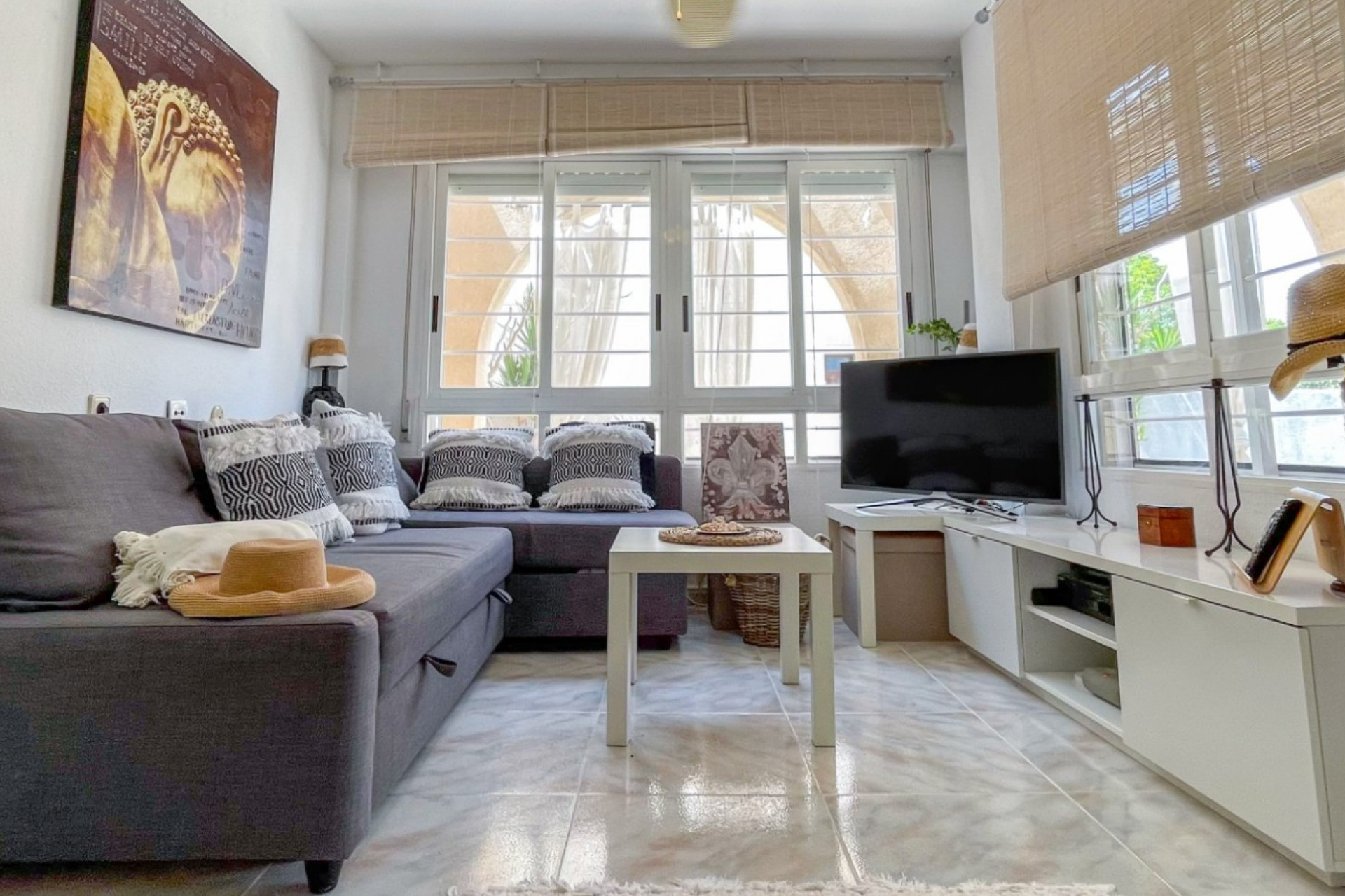 Herverkoop - Herenhuis -
Torrevieja - Costa Blanca