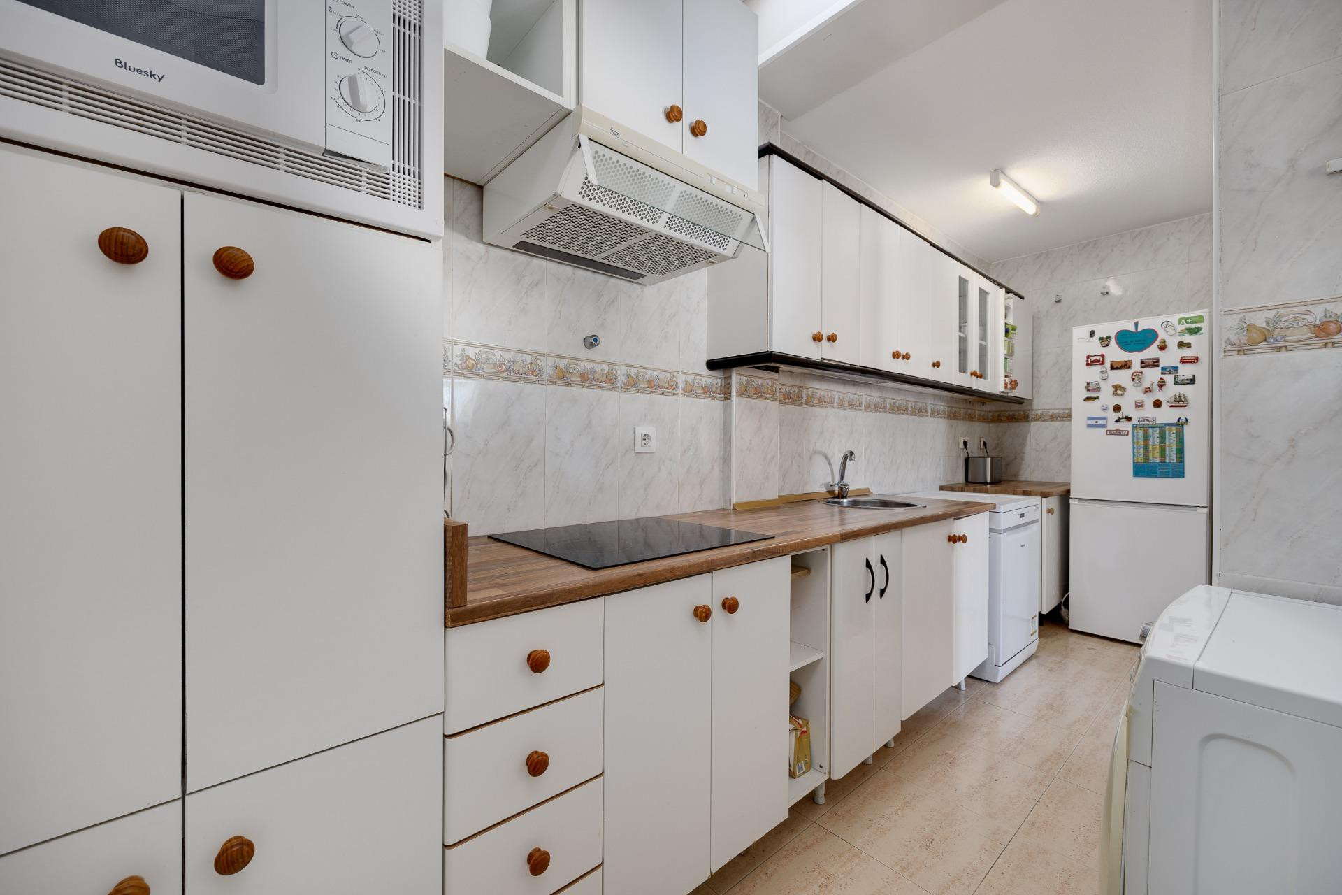 Herverkoop - Herenhuis -
Torrevieja - La Siesta - El Salado - Torreta