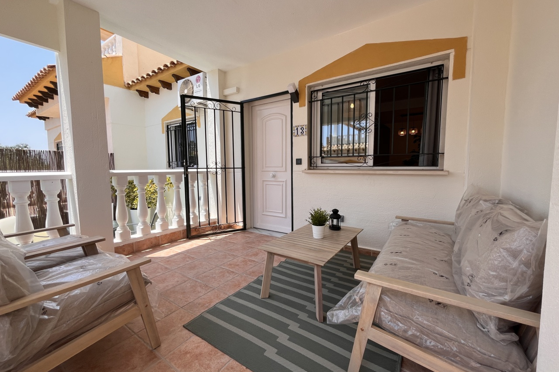 Herverkoop - Herenhuis -
Torrevieja - Los Altos