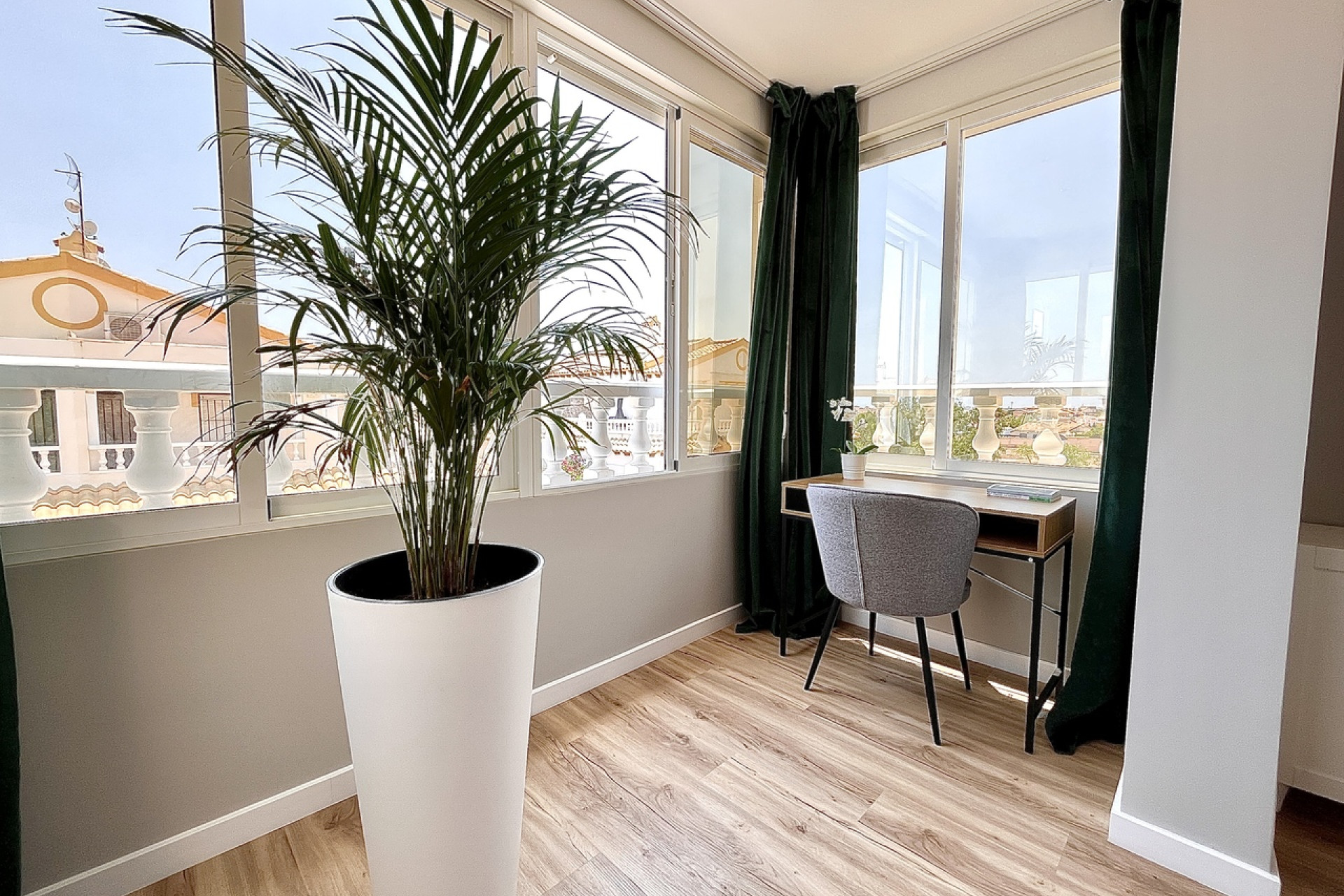 Herverkoop - Herenhuis -
Torrevieja - Los Altos