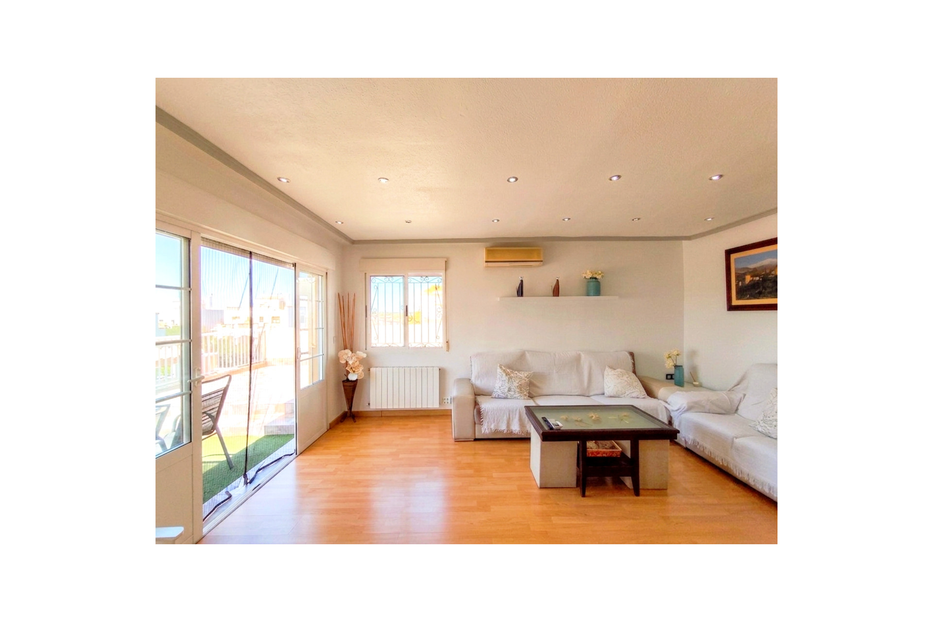 Herverkoop - Herenhuis -
Torrevieja - Los Altos