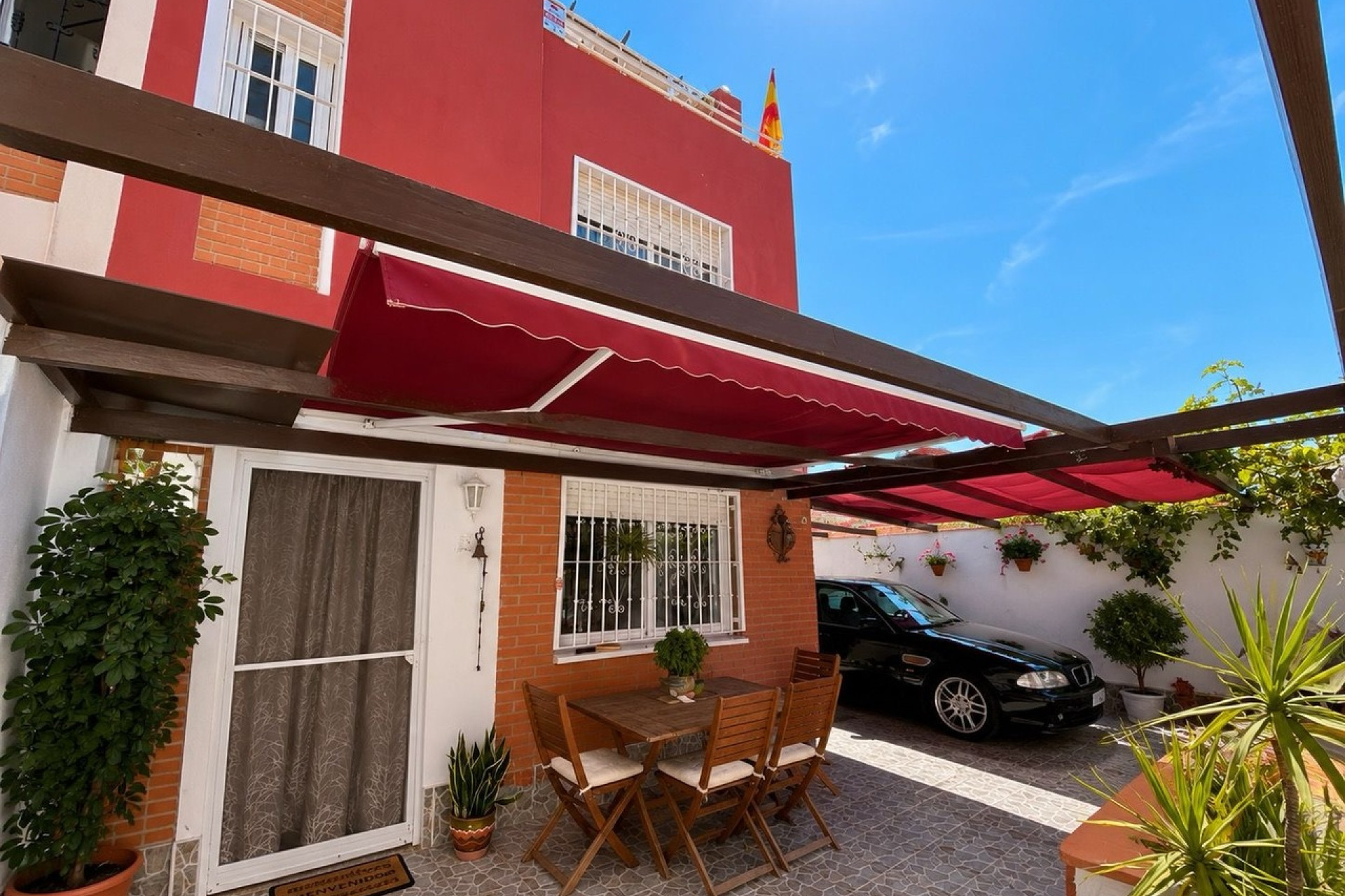 Herverkoop - Herenhuis -
Torrevieja - Los Altos