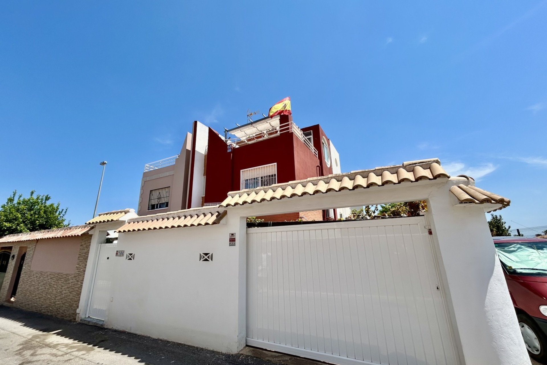 Herverkoop - Herenhuis -
Torrevieja - Los Altos