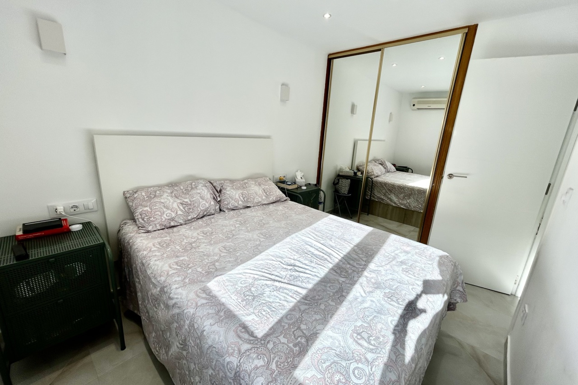 Herverkoop - Herenhuis -
Torrevieja - Los Balcones