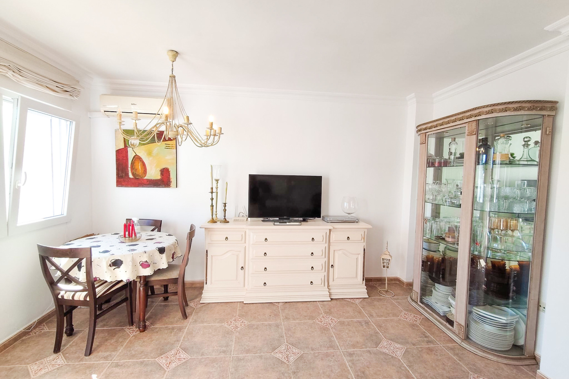 Herverkoop - Herenhuis -
Torrevieja - Los Balcones