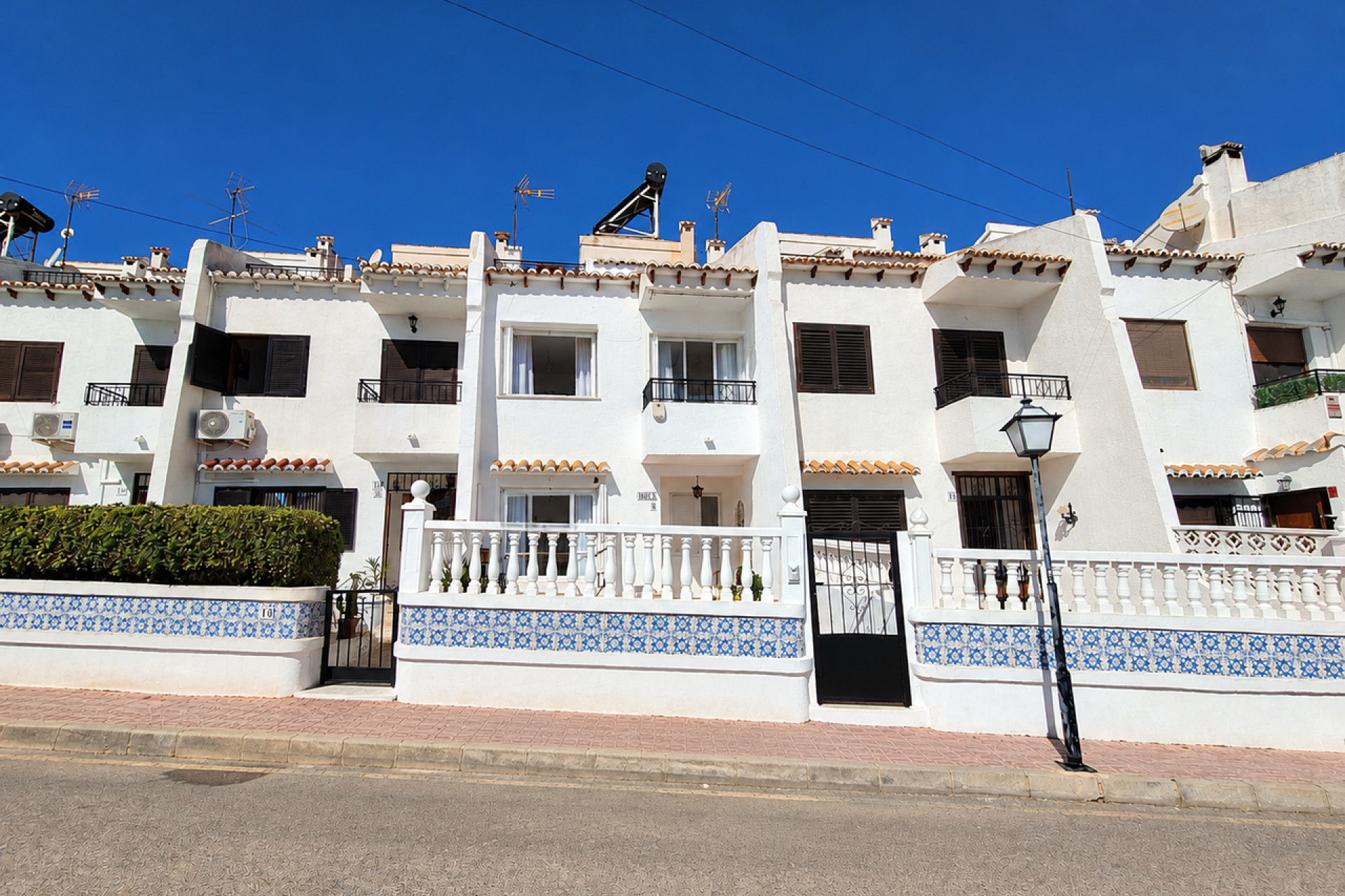 Herverkoop - Herenhuis -
Torrevieja - Los Balcones