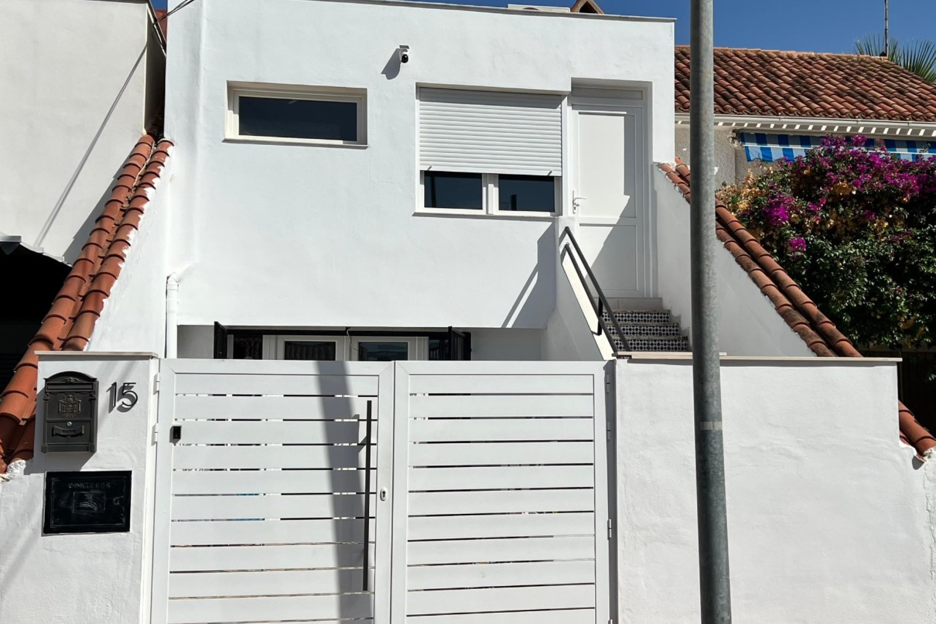 Herverkoop - Herenhuis -
Torrevieja - Los Balcones